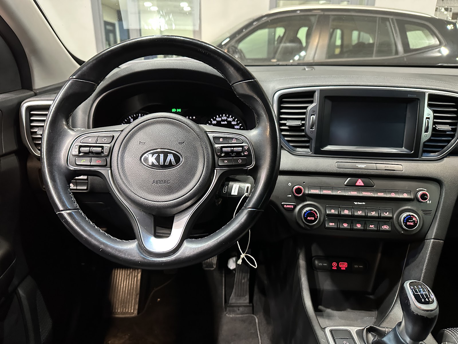 Foto 12 de KIA SPORTAGE 2016 en venta en CSV Motor VALDEFUENTES