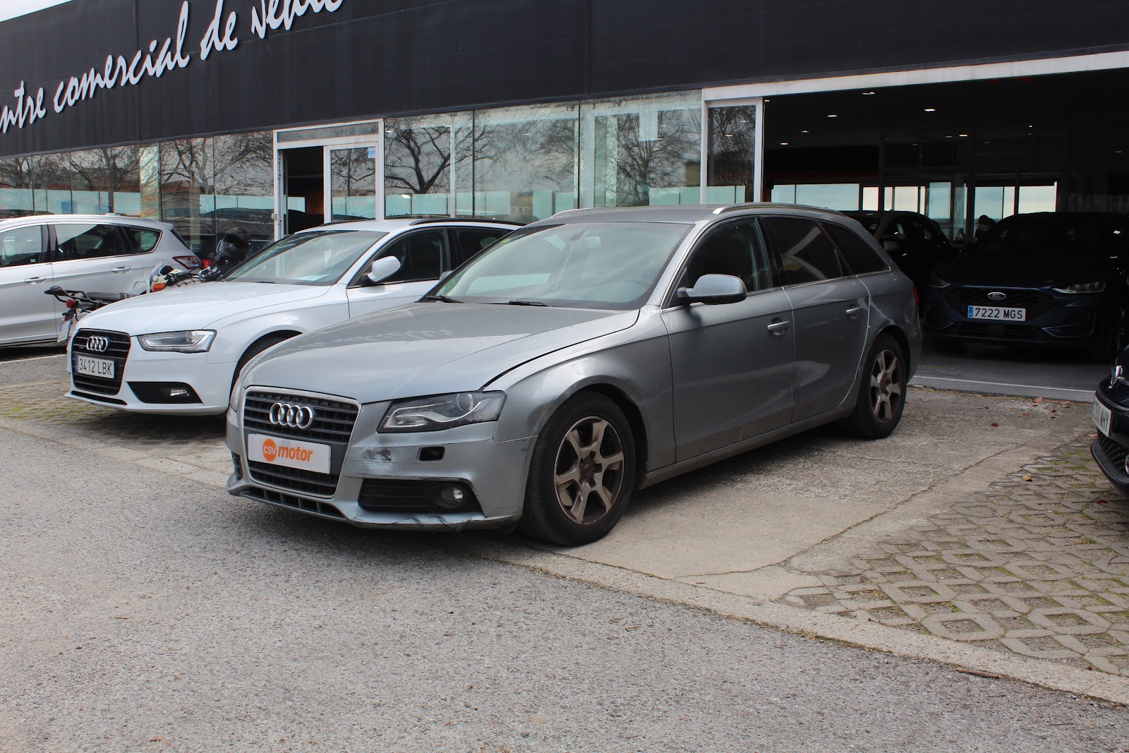 Foto 2 de Audi A4 2011 en venta en CSV Motor VALDEFUENTES · color Gris
