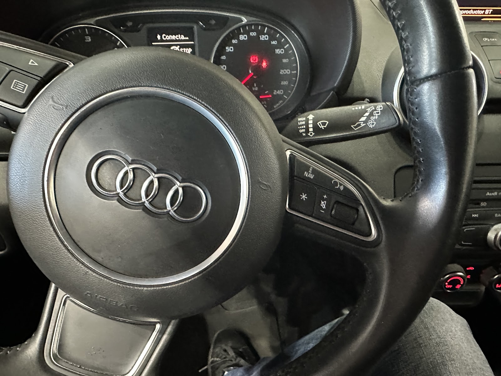 Foto 13 de AUDI A1 2013 en venta en CSV Motor VALDEFUENTES
