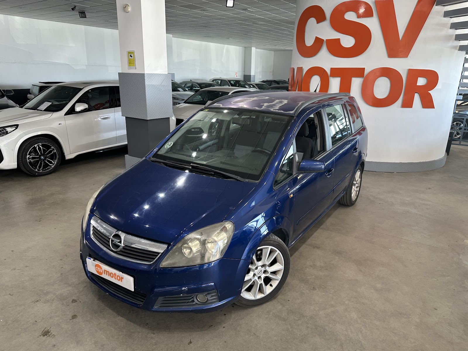 Foto 2 de Opel Zafira 2006 en venta en CSV Motor VALDEFUENTES · color Azul
