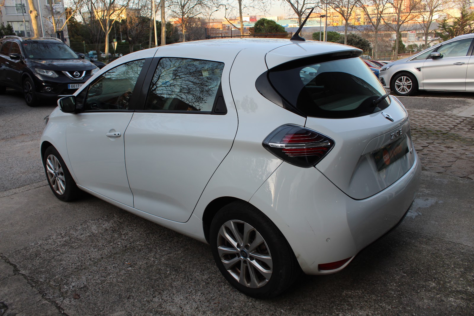 Foto 5 de RENAULT ZOE 2020 en venta en CSV Motor VALDEFUENTES