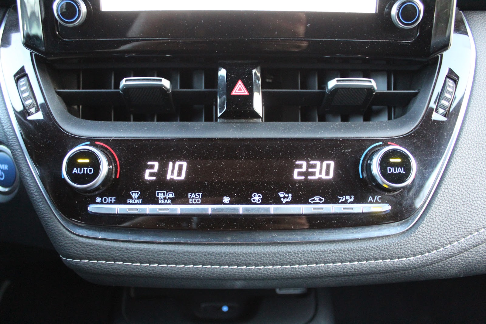 Foto 16 de TOYOTA COROLLA 2019 en venta en CSV Motor VALDEFUENTES