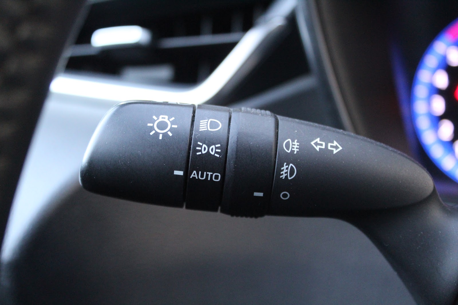 Foto 10 de TOYOTA COROLLA 2019 en venta en CSV Motor VALDEFUENTES