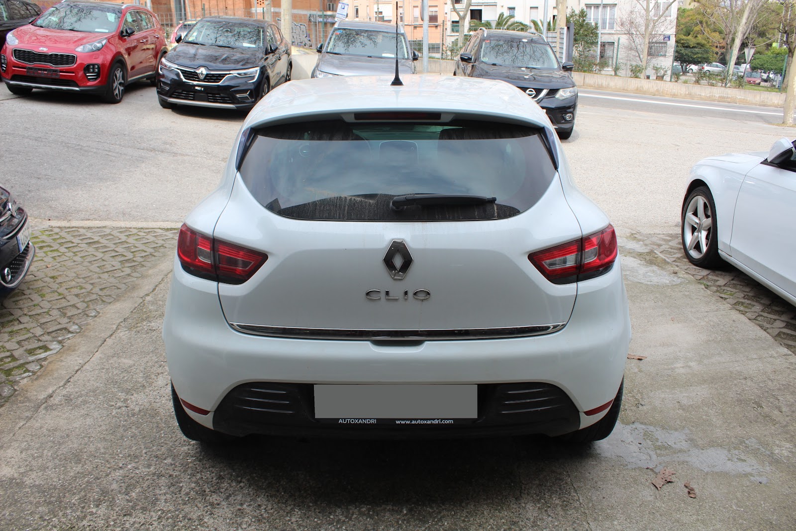 Foto 6 de RENAULT CLIO 2018 en venta en CSV Motor VALDEFUENTES