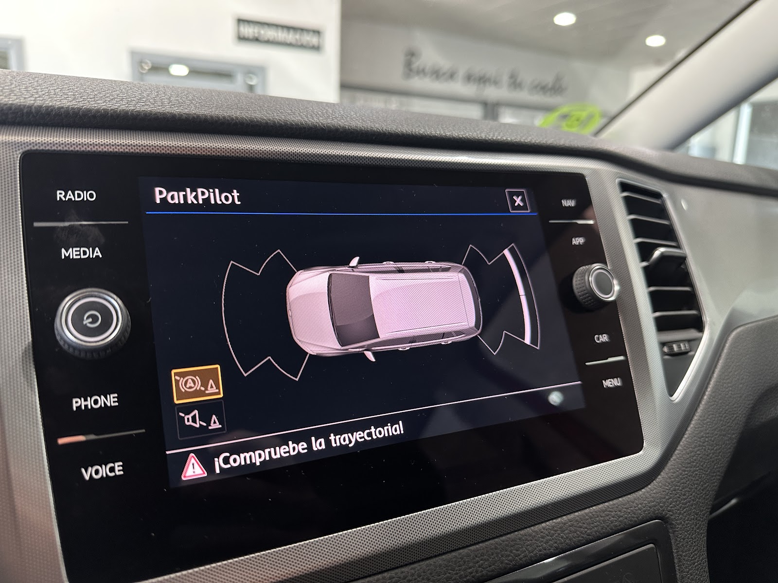 Foto 15 de VOLKSWAGEN GOLF SPORTVAN 2018 en venta en CSV Motor VALDEFUENTES