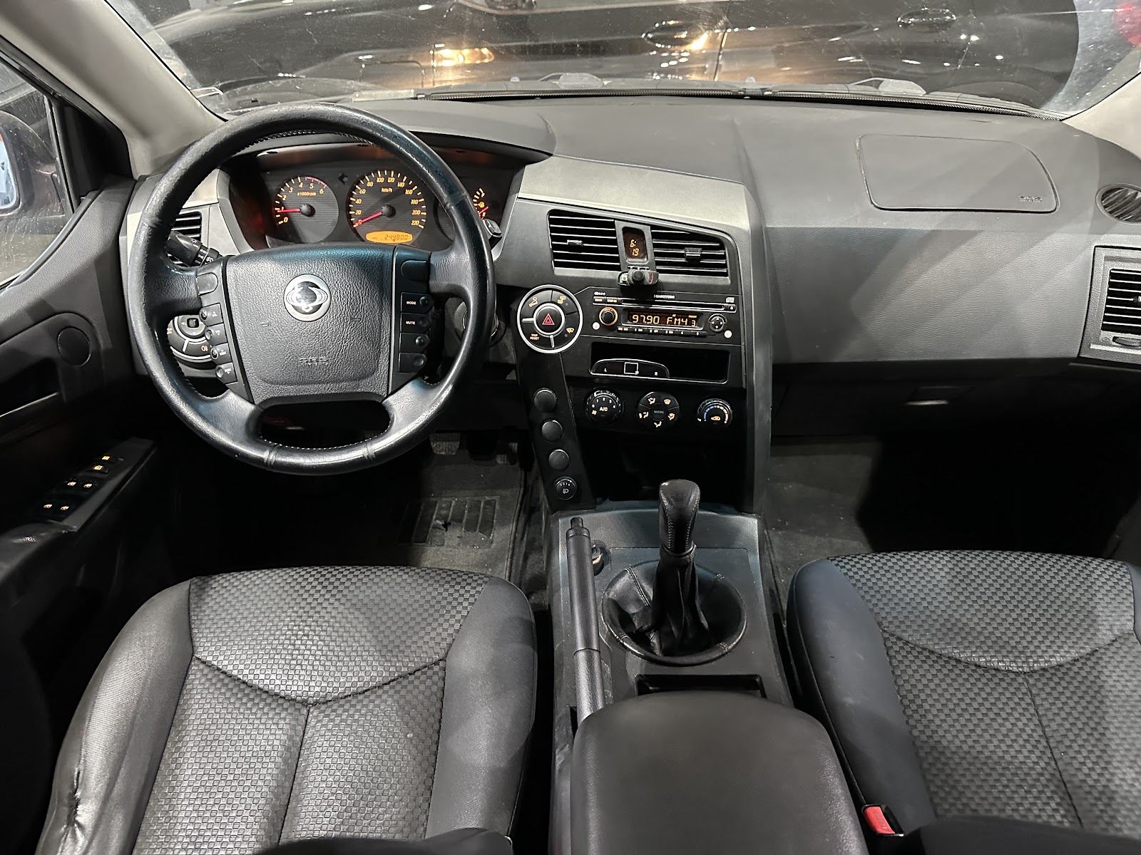 Foto 11 de SSANGYONG KYRON 2008 en venta en CSV Motor VALDEFUENTES