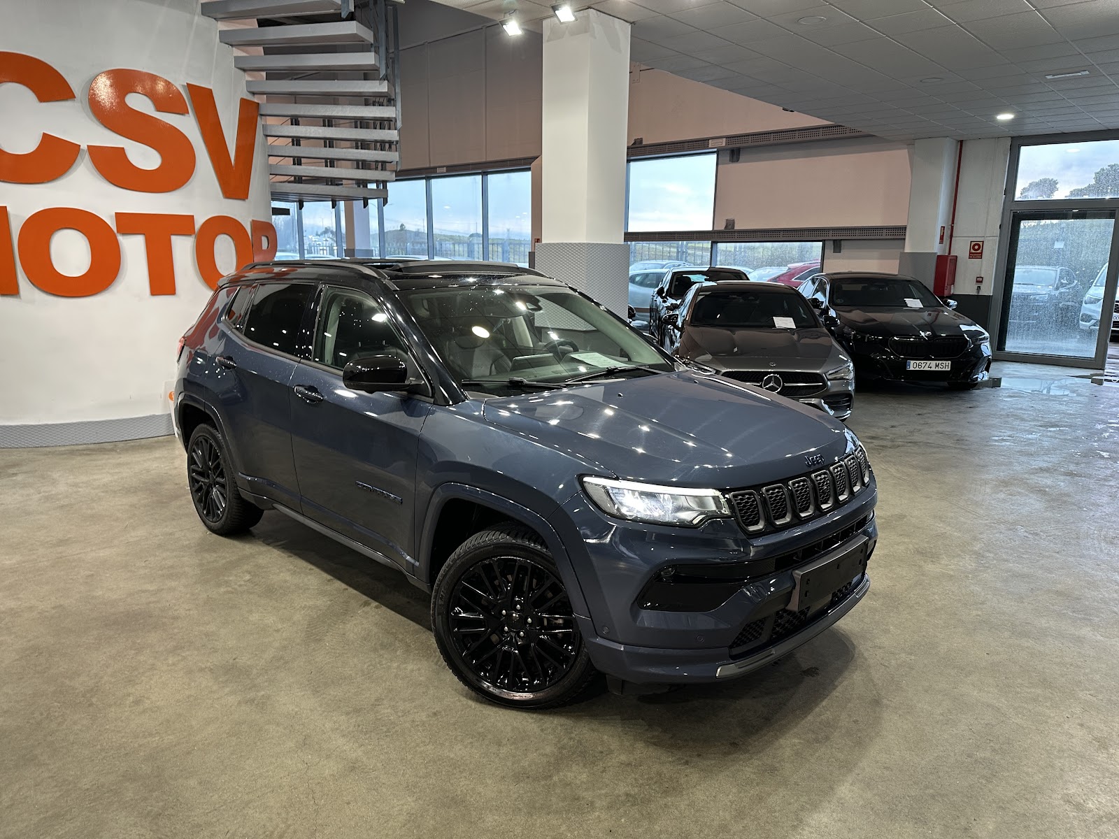 Foto 4 de JEEP COMPASS 2022 en venta en CSV Motor VALDEFUENTES