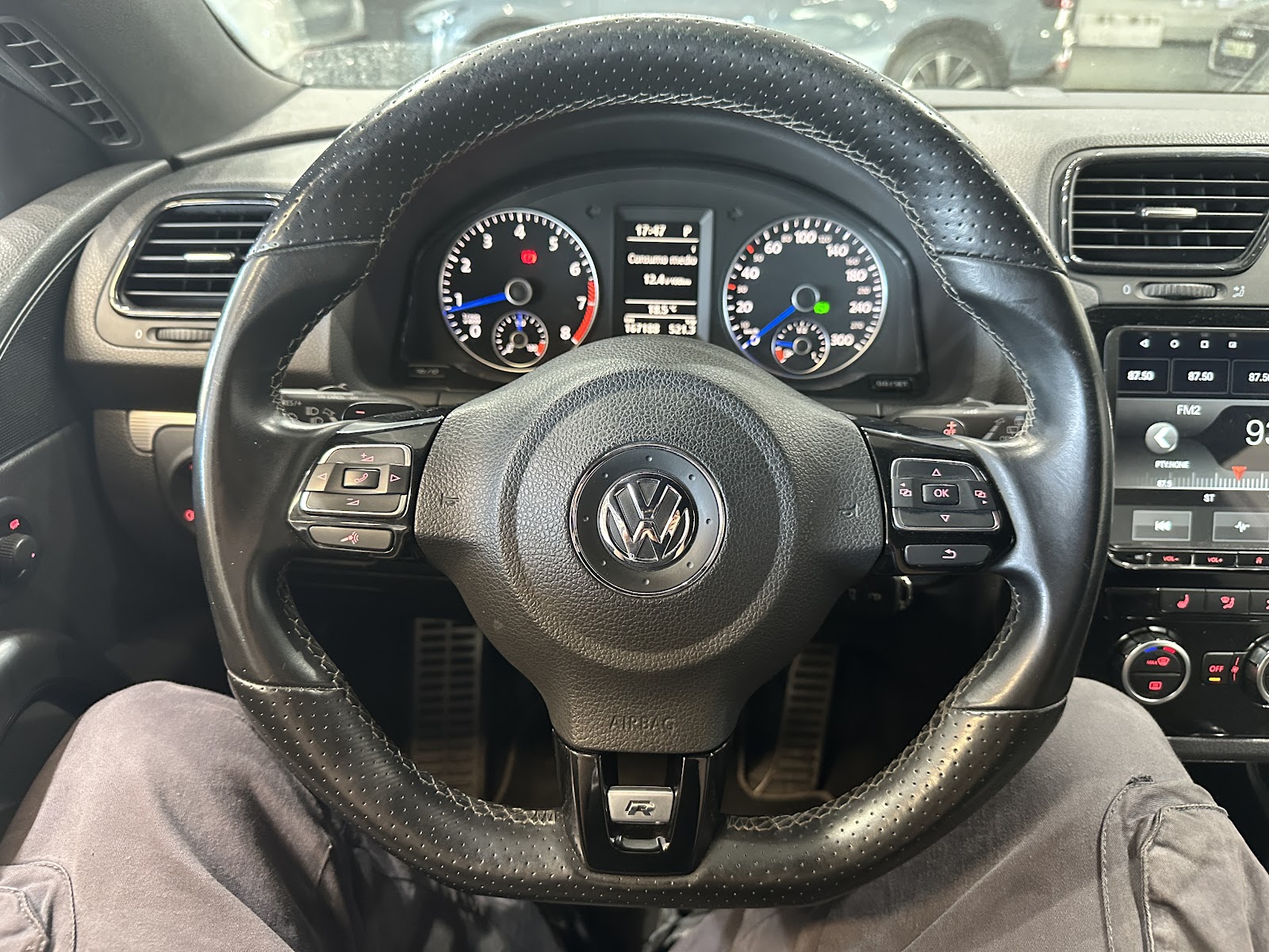 Foto 12 de VOLKSWAGEN SCIROCCO 2013 en venta en CSV Motor VALDEFUENTES