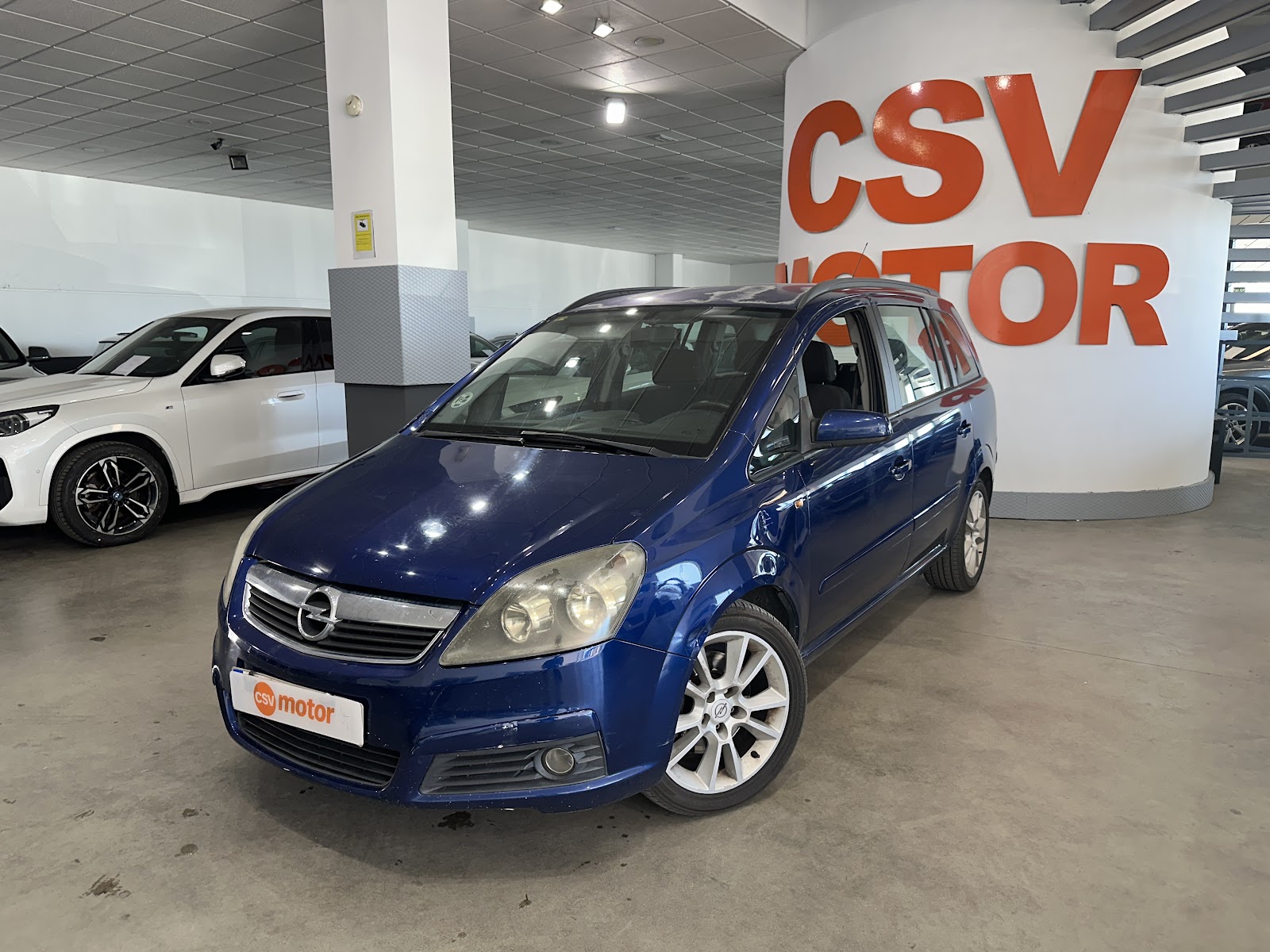 Foto 2 de OPEL ZAFIRA 2006 en venta en CSV Motor VALDEFUENTES