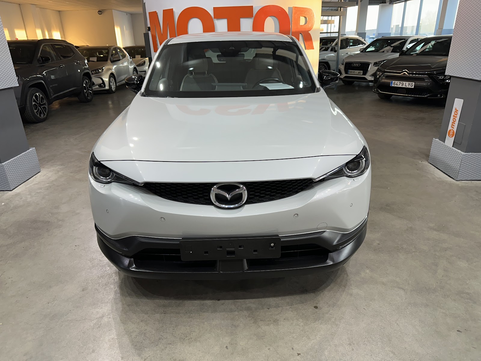 Foto 1 de Mazda Mx-30 en venta en CSV Motor VALDEFUENTES · color Gris Metalizado