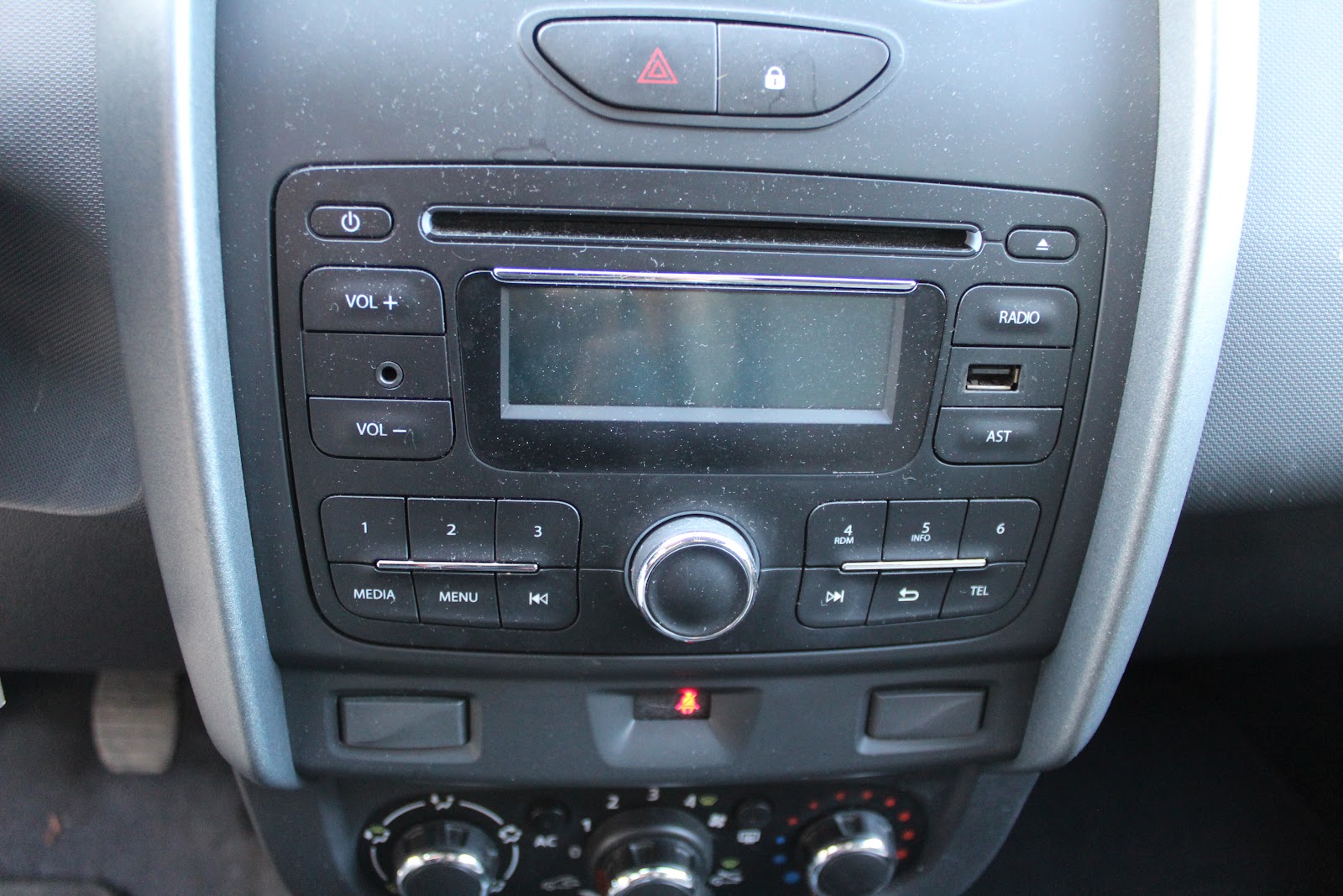 Foto 15 de DACIA DUSTER en venta en CSV Motor VALDEFUENTES