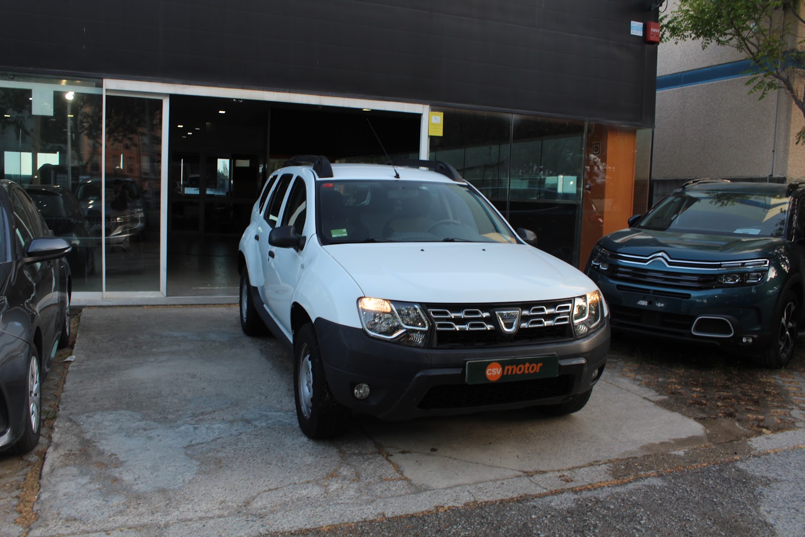 Foto 4 de DACIA DUSTER en venta en CSV Motor VALDEFUENTES