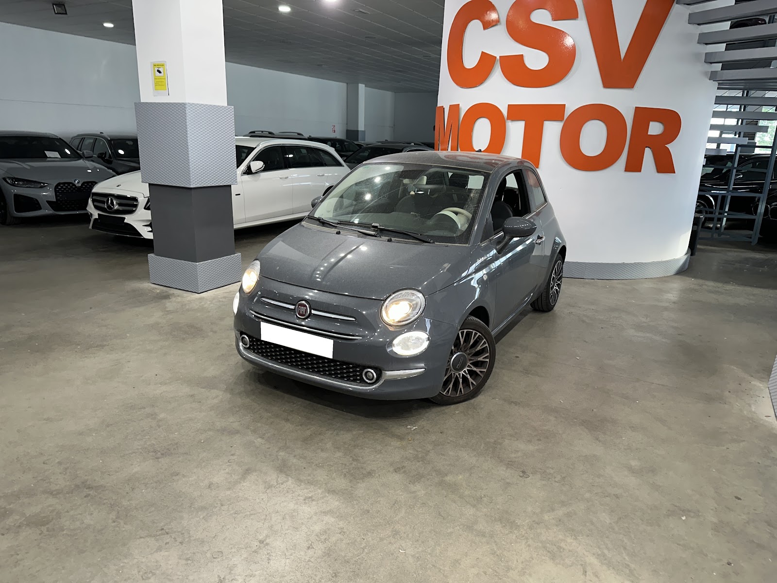 Foto 1 de Fiat 500 2022 en venta en CSV Motor VALDEFUENTES · color Gris