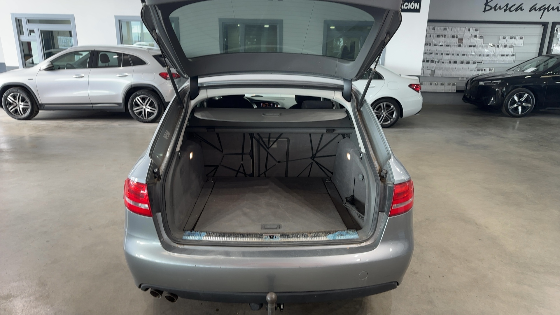 AUDI — maletero abierto | CSV Motor VALDEFUENTES
