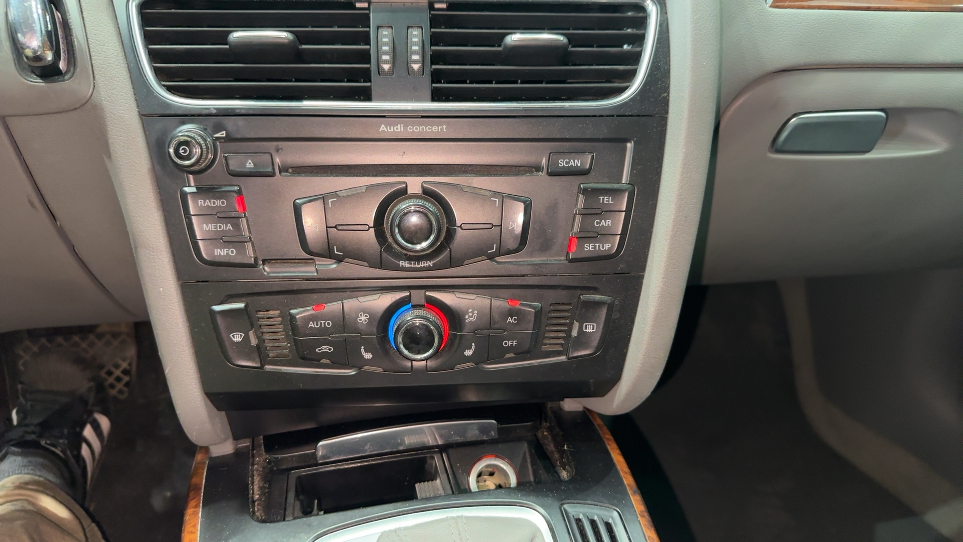 AUDI — detalle extras | CSV Motor VALDEFUENTES