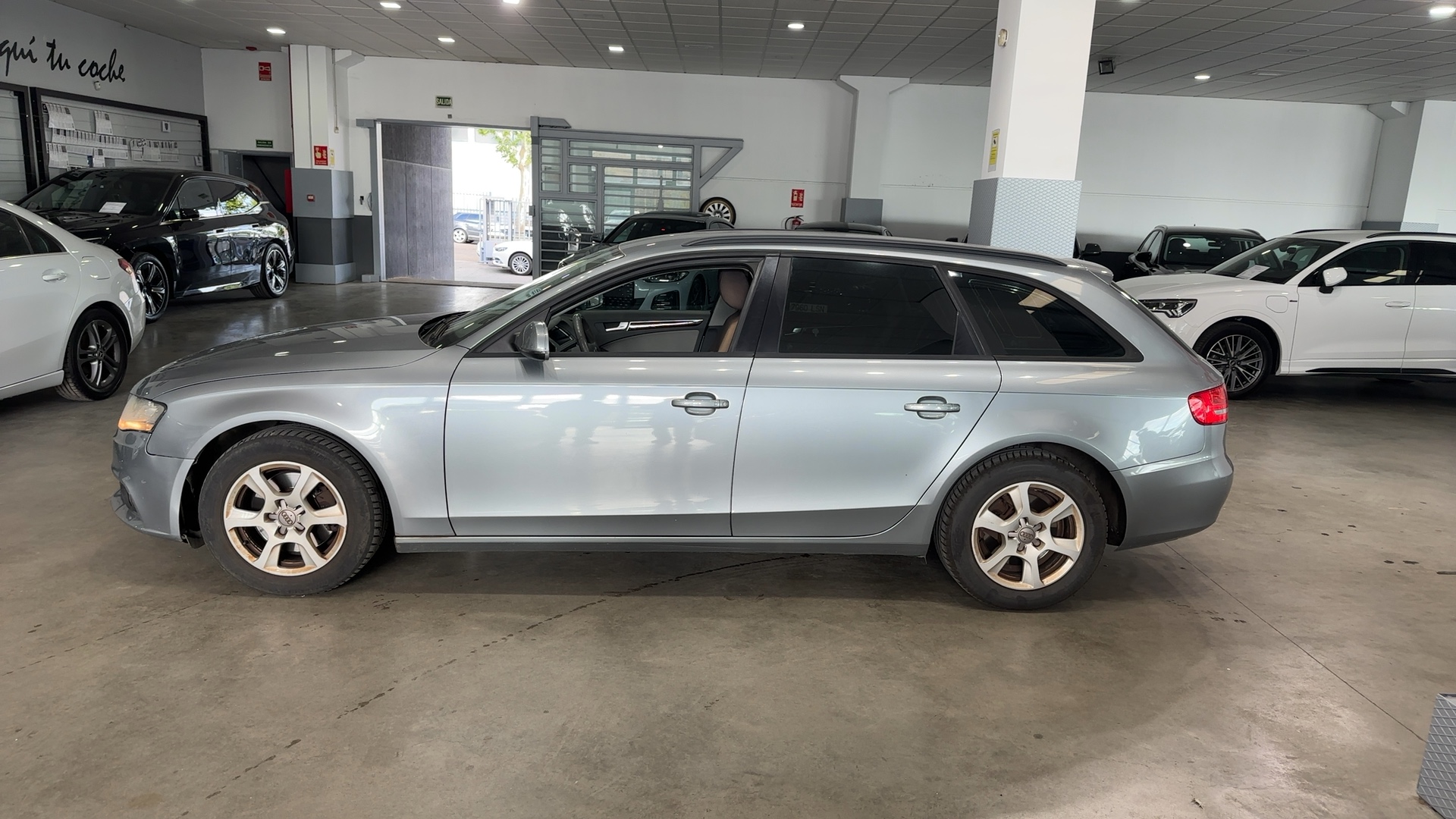AUDI — perfil lateral izquierdo | CSV Motor VALDEFUENTES