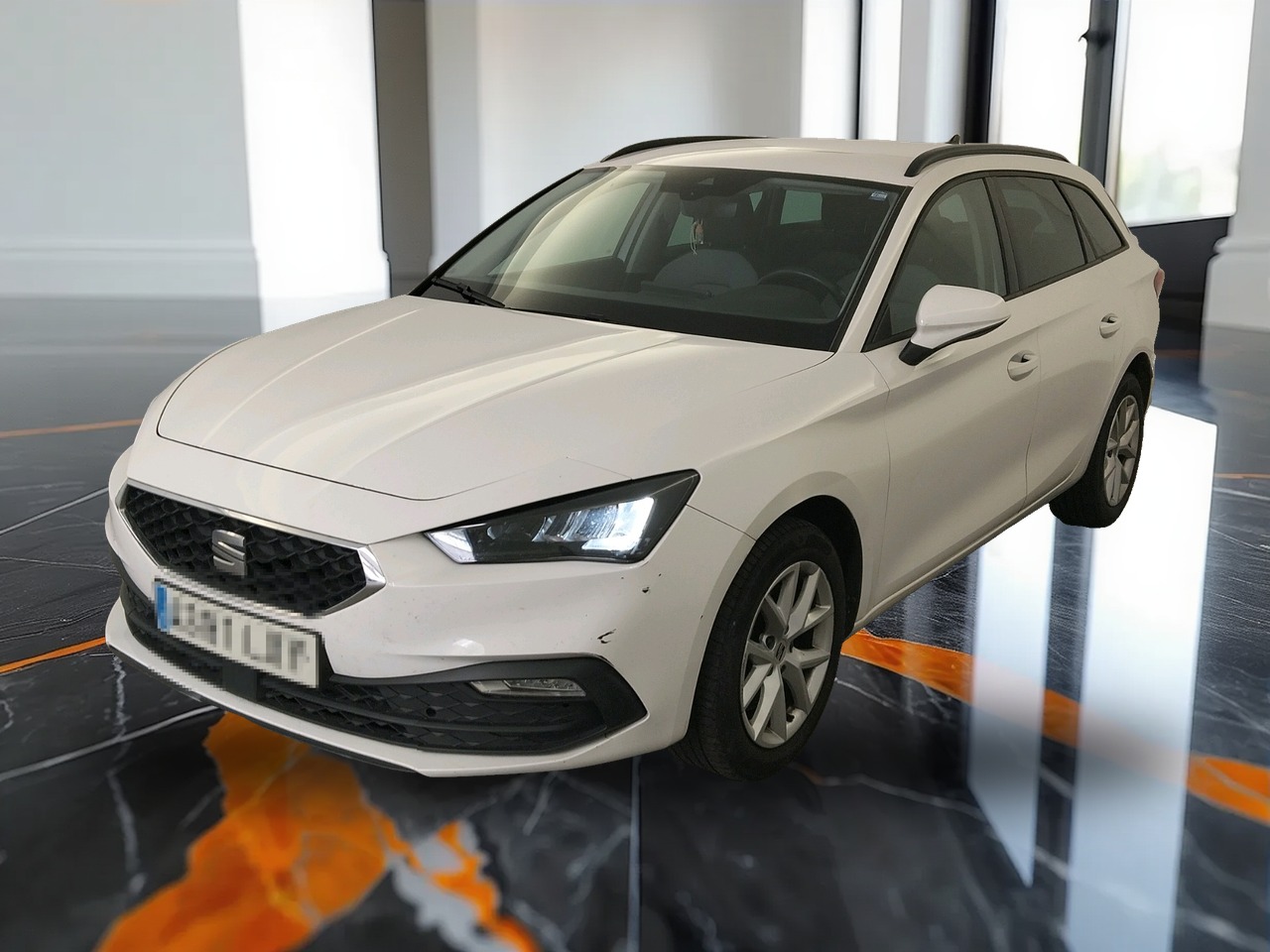 Foto 3 de SEAT Leon 2022 en venta en CSV Motor VALDEFUENTES · color Blanco