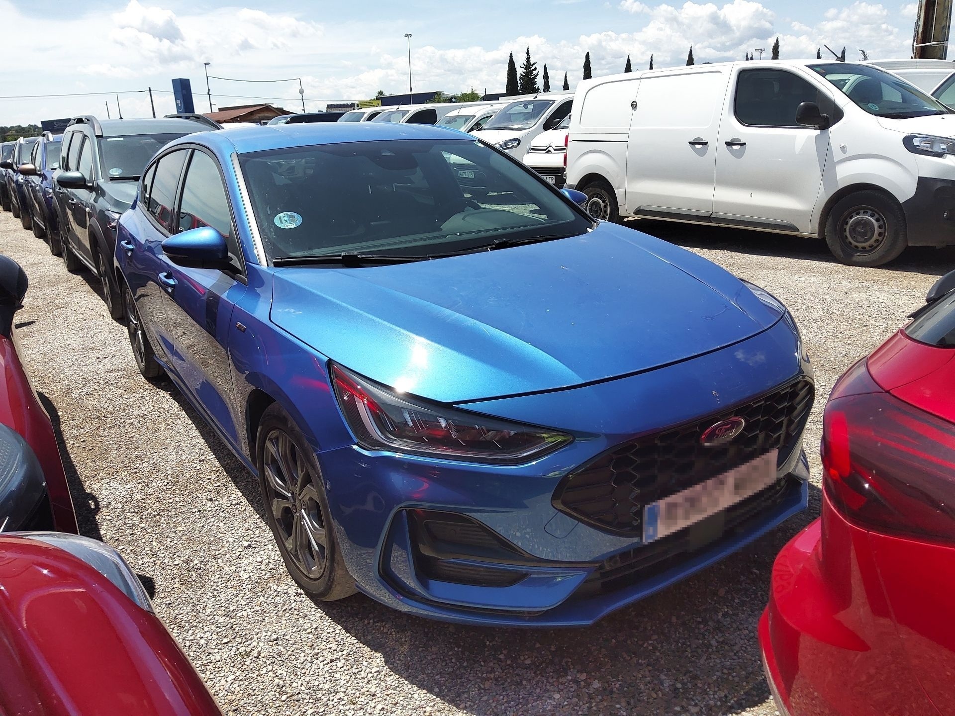 Foto 18 de Ford Focus 2024 en venta en CSV Motor VALDEFUENTES · color Azul Metalizado