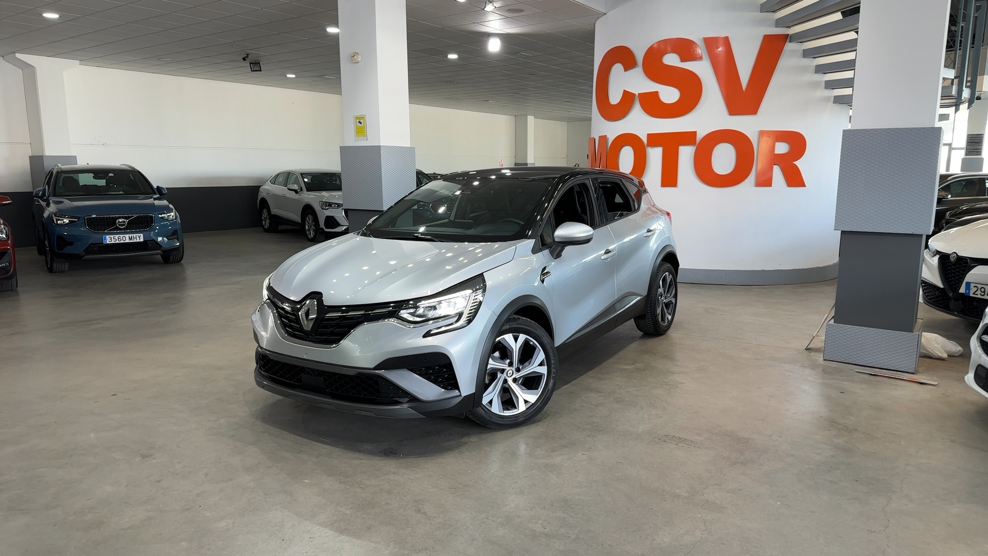 Foto 7 de Renault Captur 2022 en venta en CSV Motor VALDEFUENTES · color Plata Metalizado