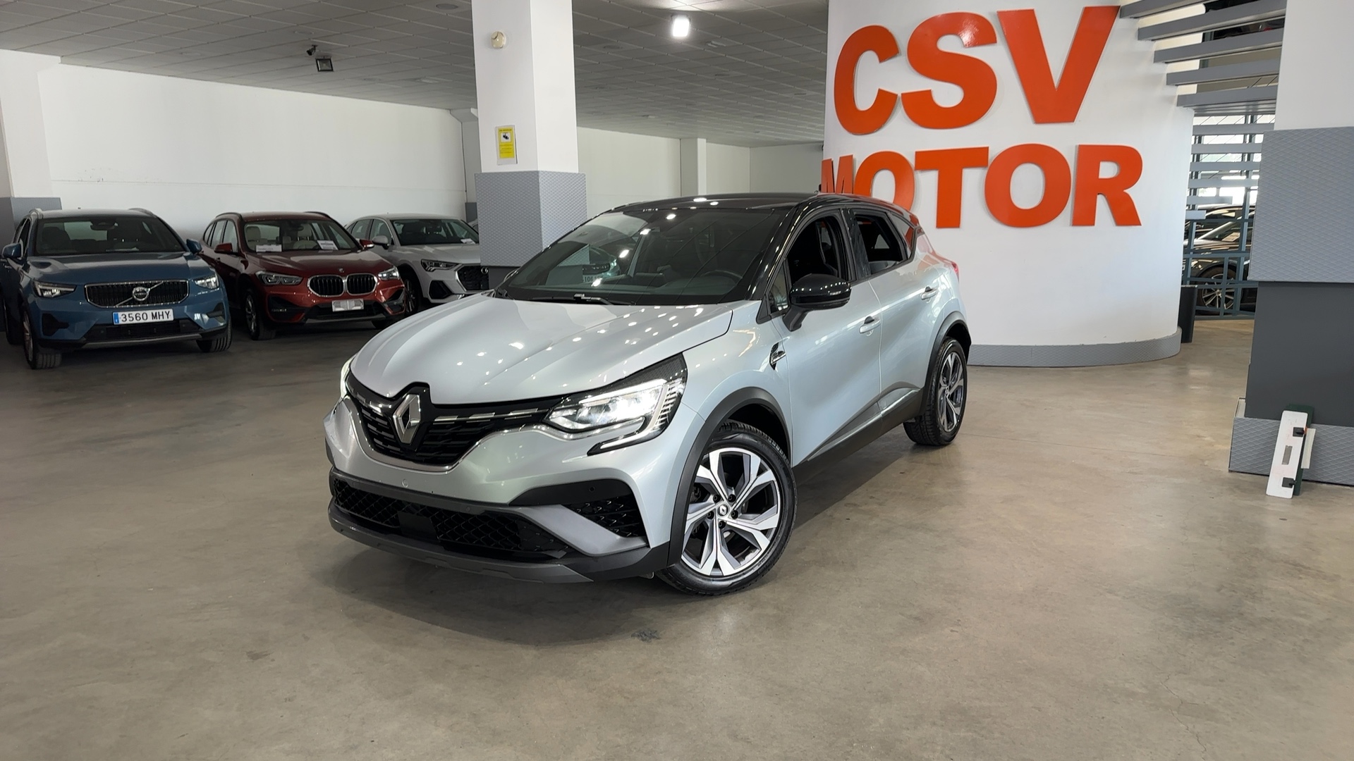 Foto 5 de Renault Captur 2022 en venta en CSV Motor VALDEFUENTES · color Plata Metalizado