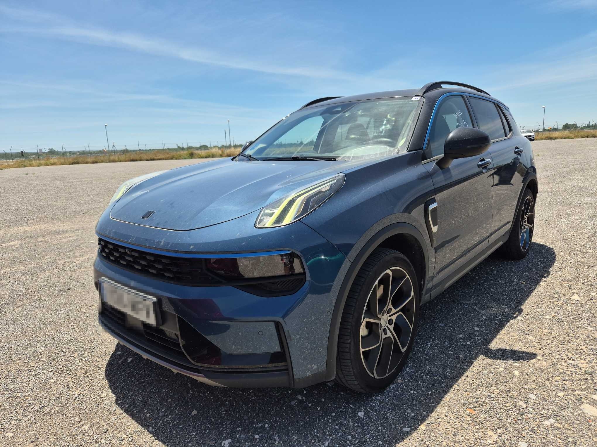 Foto 7 de Lynk&Co 01 2023 en venta en CSV Motor BARCELONA · color Azul Metalizado