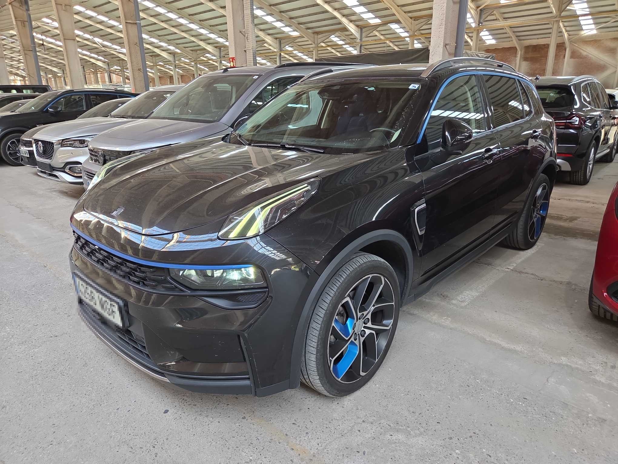 Foto 3 de Lynk&Co 01 2023 en venta en CSV Motor VALDEFUENTES · color Negro Metalizado