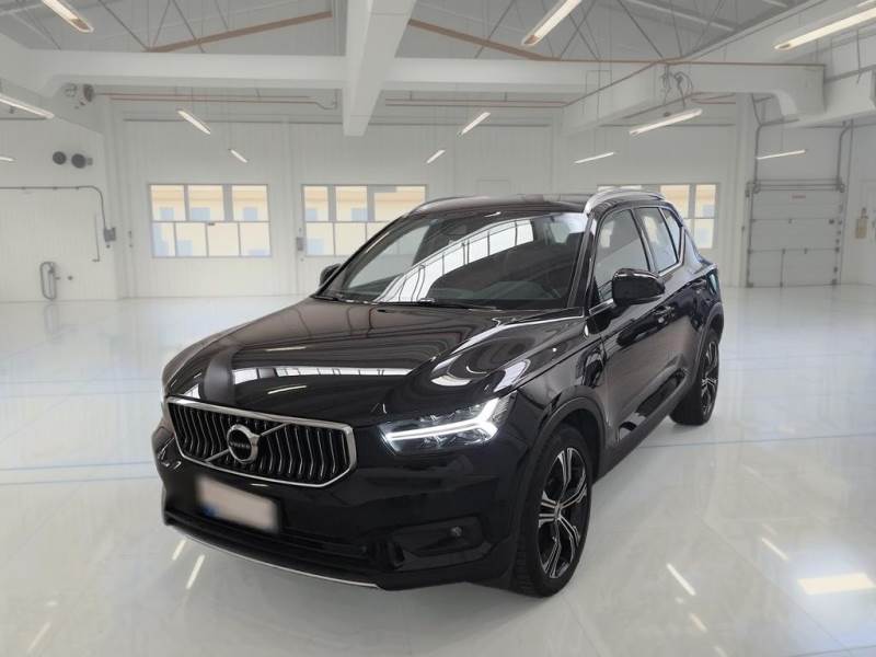 Foto 4 de Volvo Xc40 2021 en venta en CSV Motor VALDEFUENTES · color Negro Metalizado
