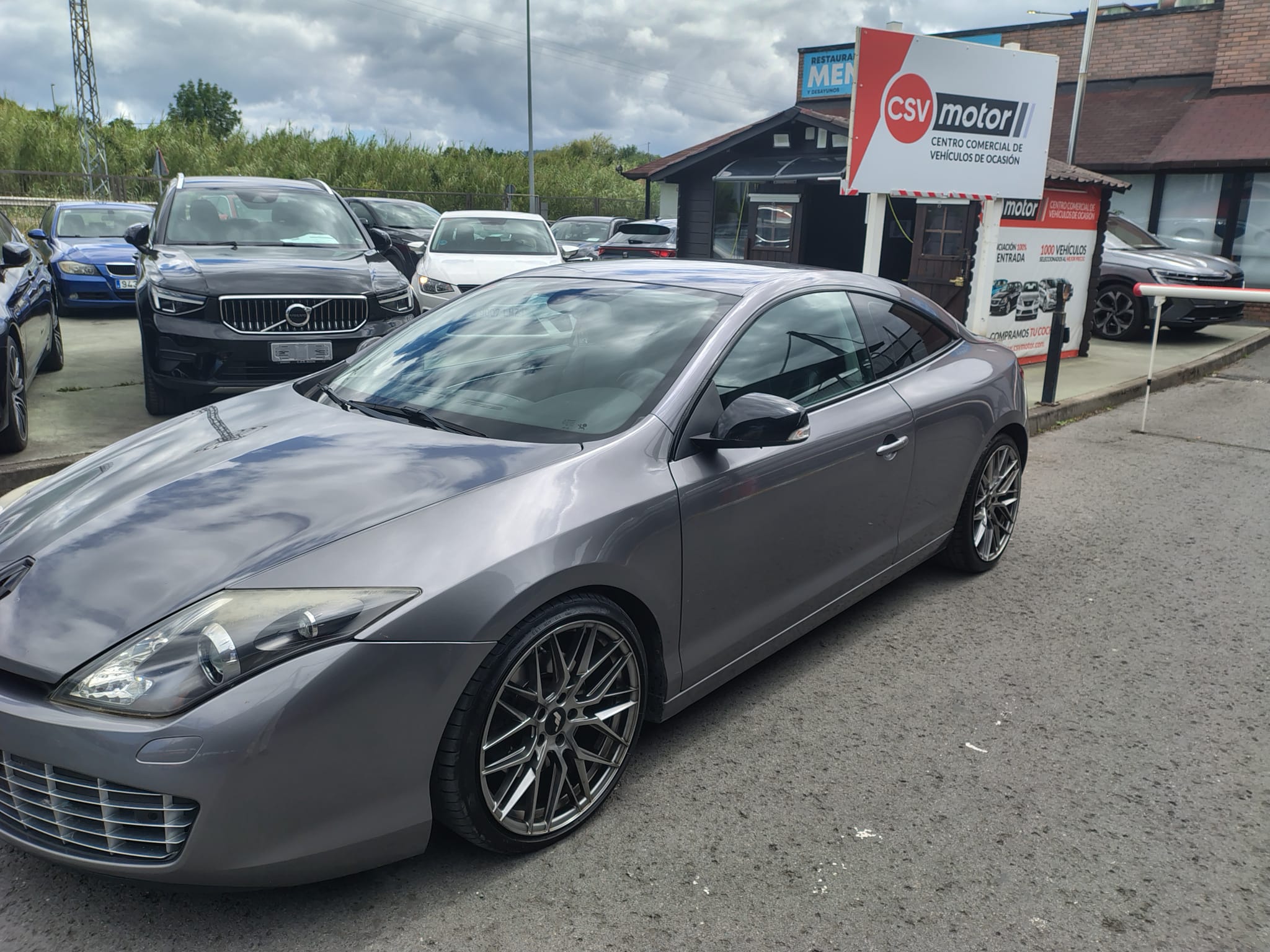 Foto 1 de Renault Laguna 2010 en venta en CSV Motor BILBAO · color Gris