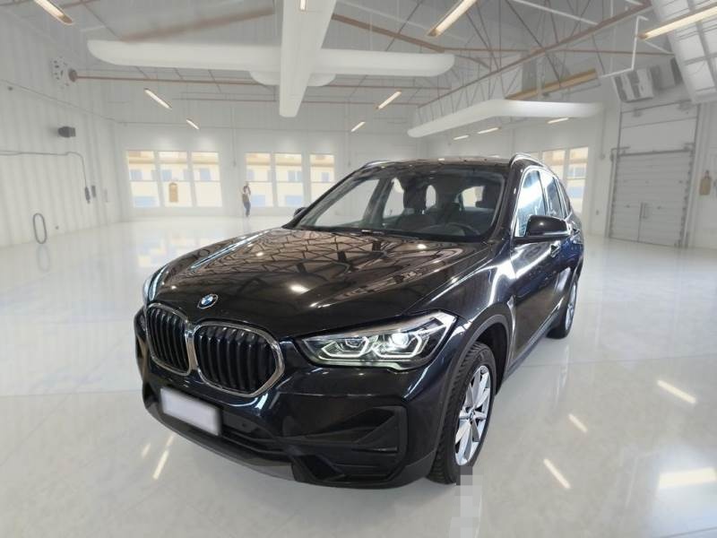 Foto 4 de BMW X1 2022 en venta en CSV Motor VALDEFUENTES · color Negro