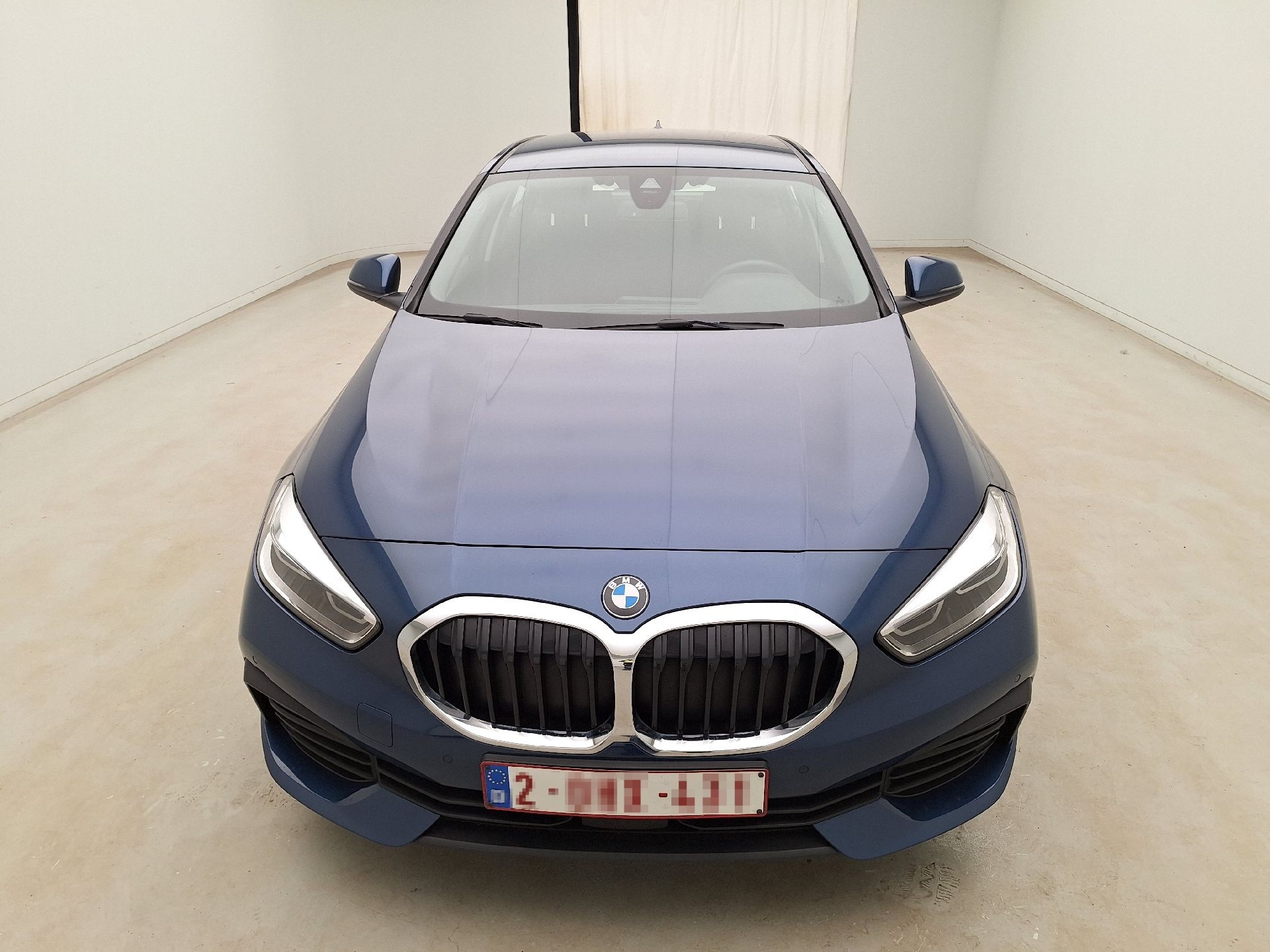 Foto 5 de BMW Serie 1 2023 en venta en CSV Motor VALDEFUENTES · color Azul Phytonic Metalizado