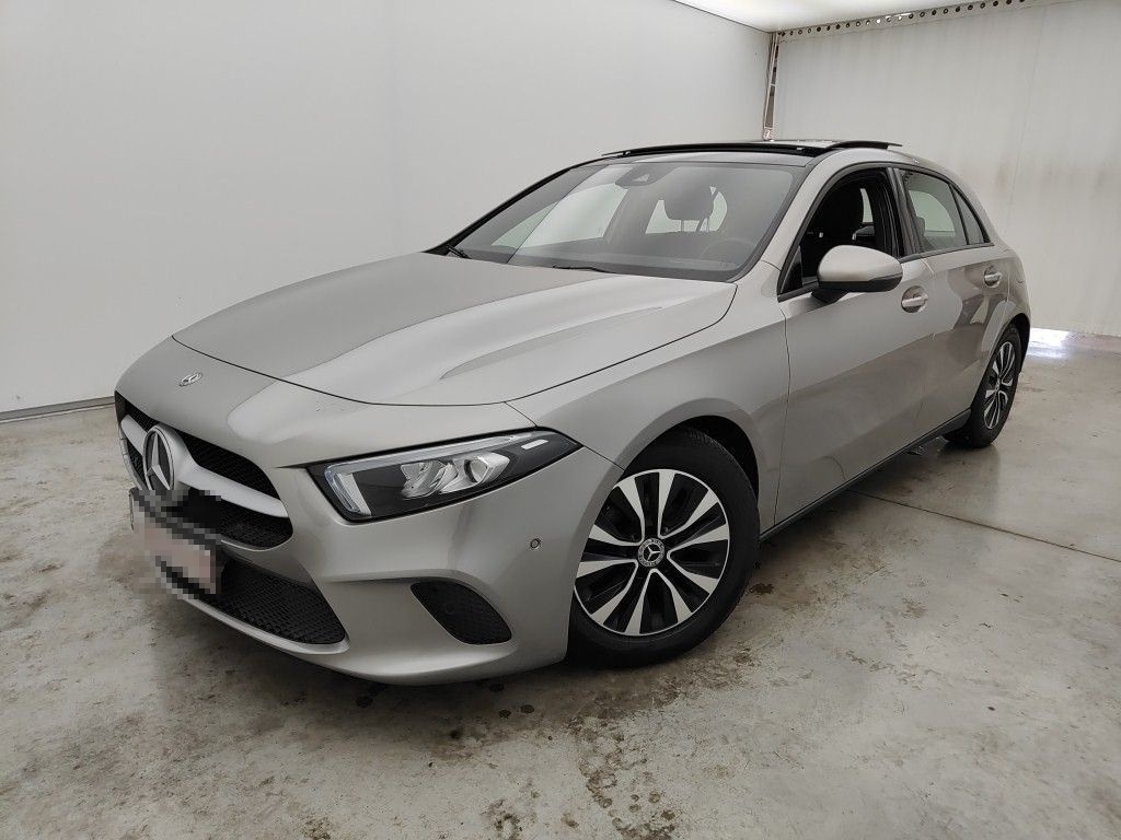 Foto 1 de Mercedes-Benz Clase A 2021 en venta en CSV Motor VALDEFUENTES · color Gris Mojave Metalizado