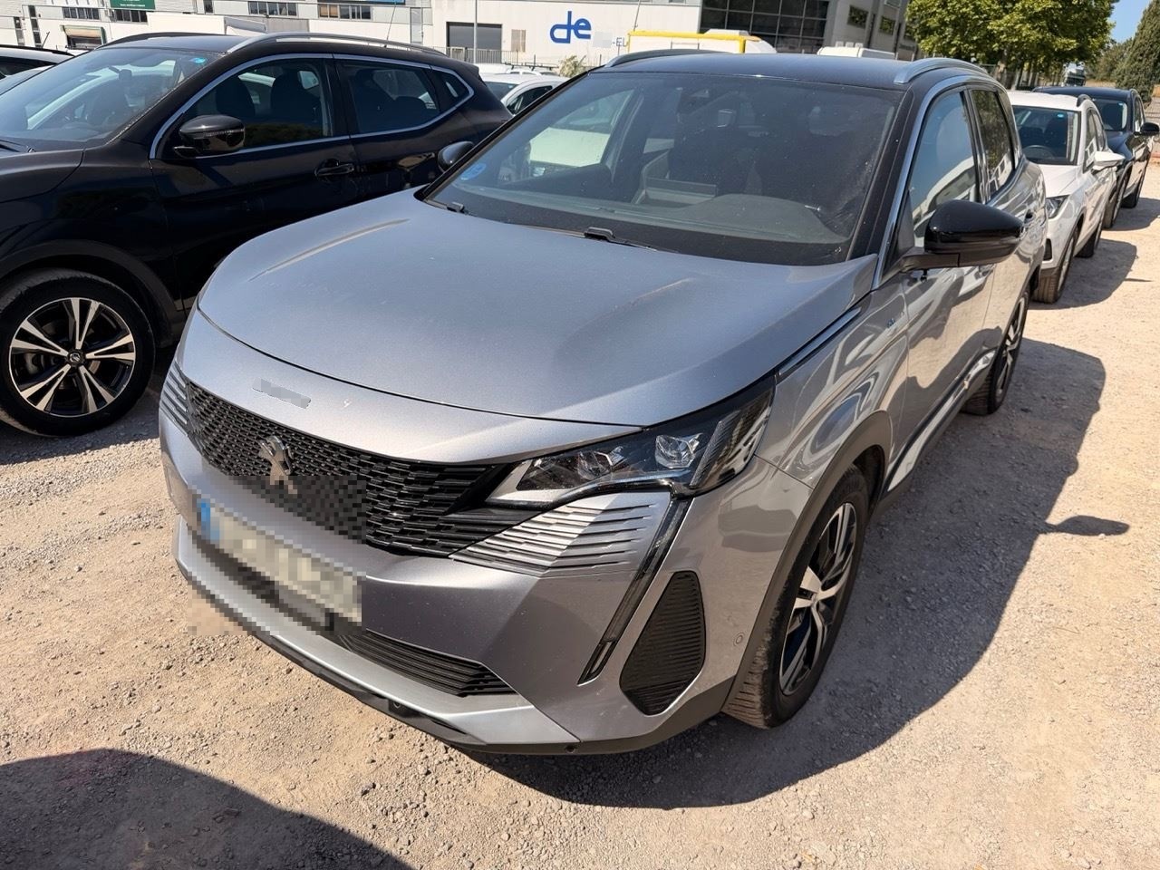 Foto 3 de Peugeot 3008 2022 en venta en CSV Motor VALDEFUENTES · color Gris