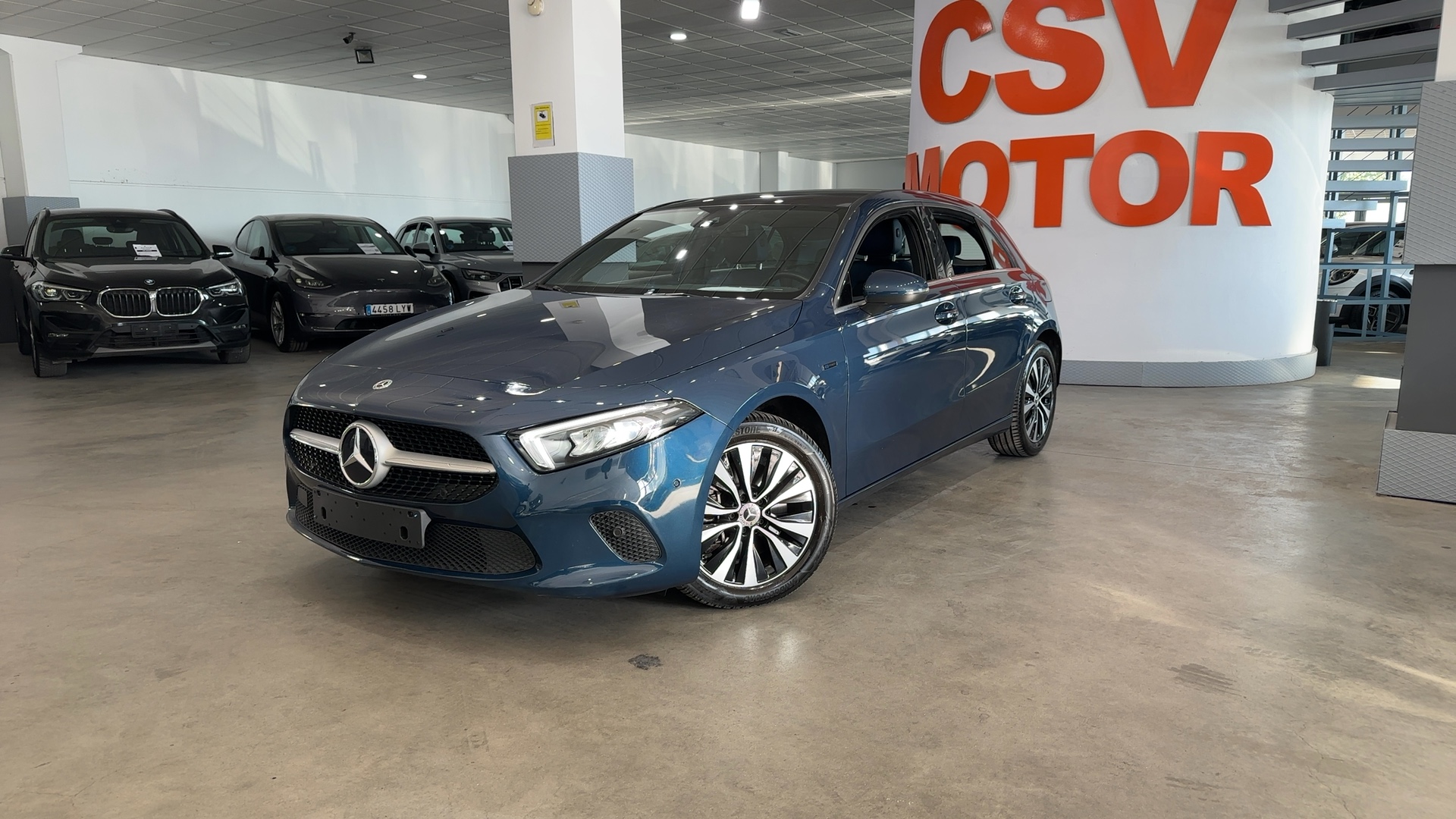 Foto 5 de Mercedes-Benz Clase A 2020 en venta en CSV Motor VALDEFUENTES · color Azul Oscuro Metalizado