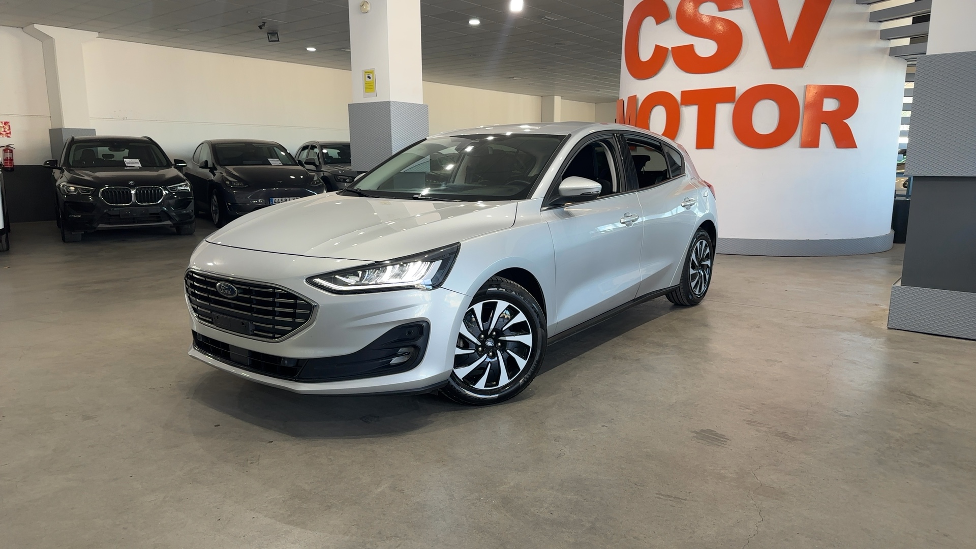 Foto 6 de Ford Focus Familiar 2024 en venta en CSV Motor VALDEFUENTES · color Gris Lunaire (Metalizado)