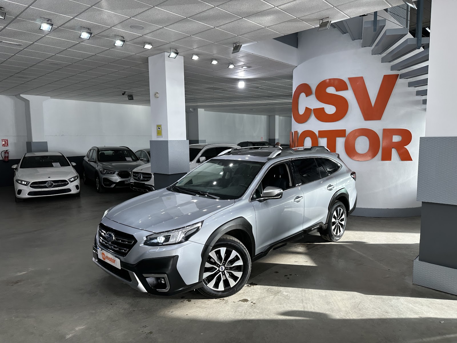 Foto 6 de Subaru Outback 2023 en venta en CSV Motor VALDEFUENTES · color Plata