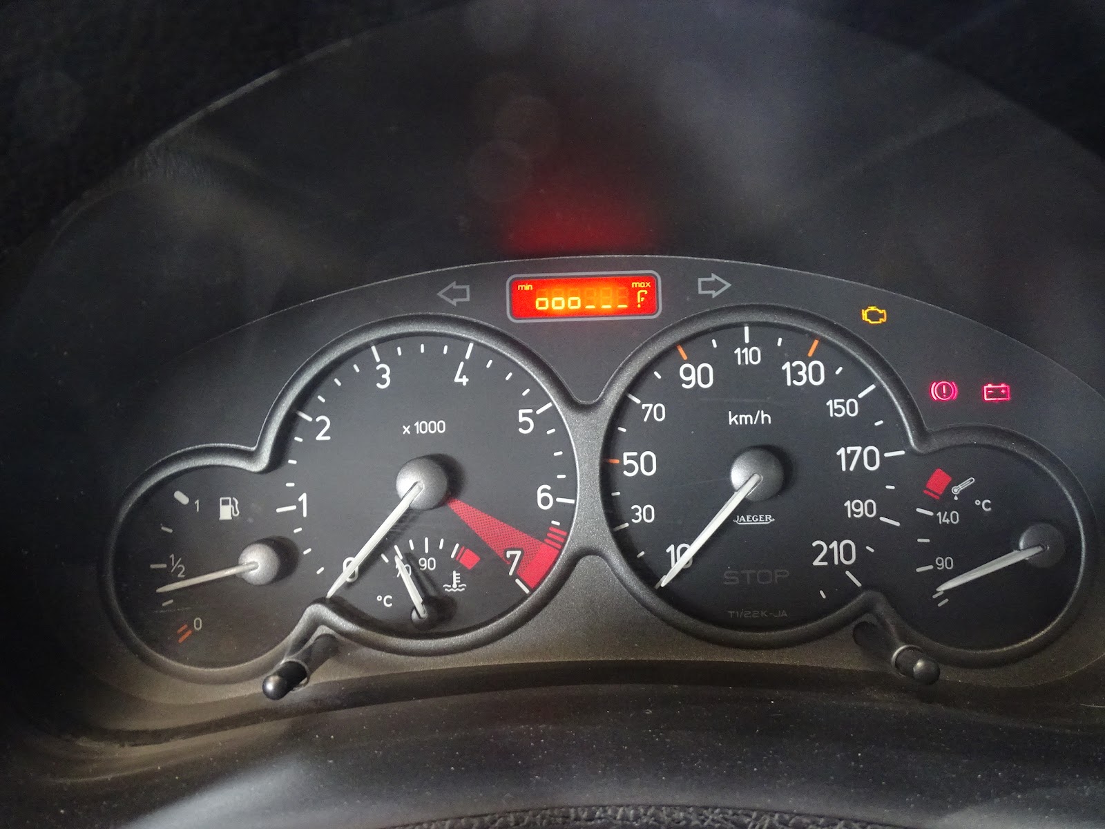 Foto 12 de PEUGEOT 206 2002 en venta en CSV Motor VALDEFUENTES