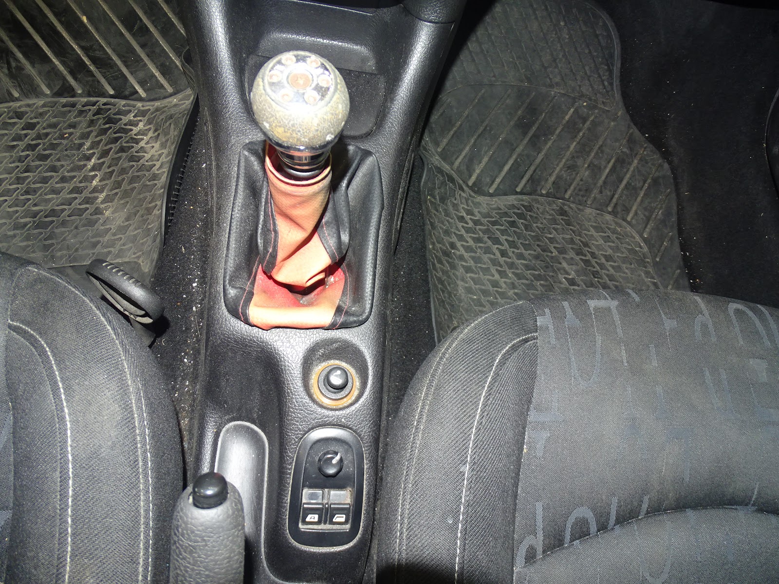 Foto 13 de PEUGEOT 206 2002 en venta en CSV Motor VALDEFUENTES