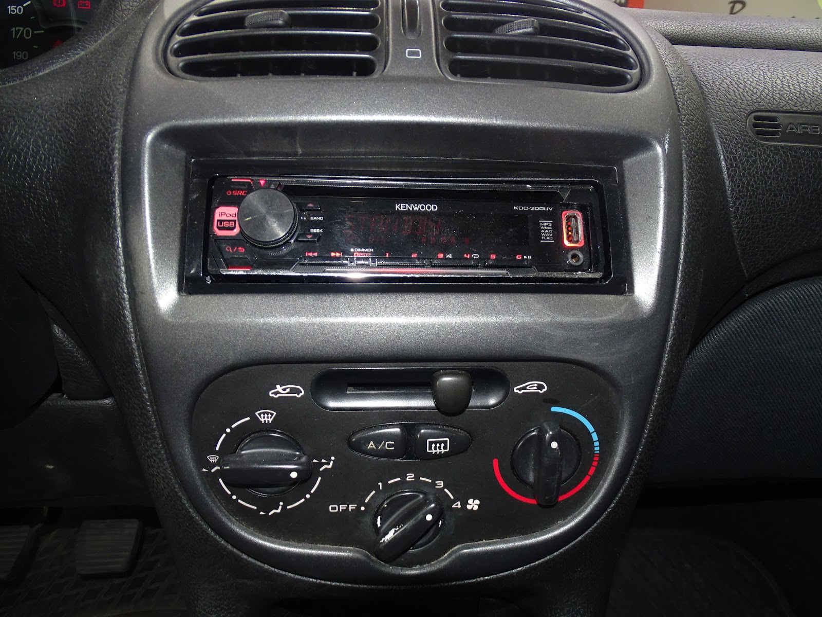 Foto 14 de PEUGEOT 206 2002 en venta en CSV Motor VALDEFUENTES