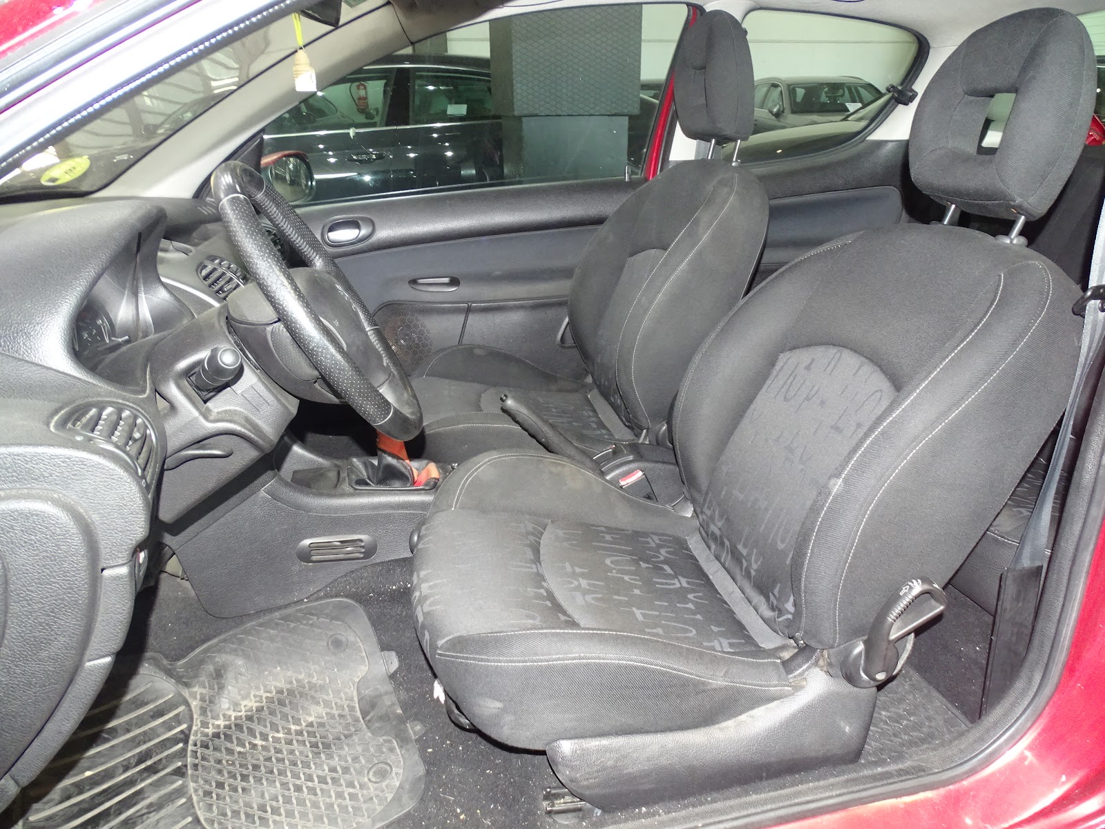 Foto 5 de PEUGEOT 206 2002 en venta en CSV Motor VALDEFUENTES