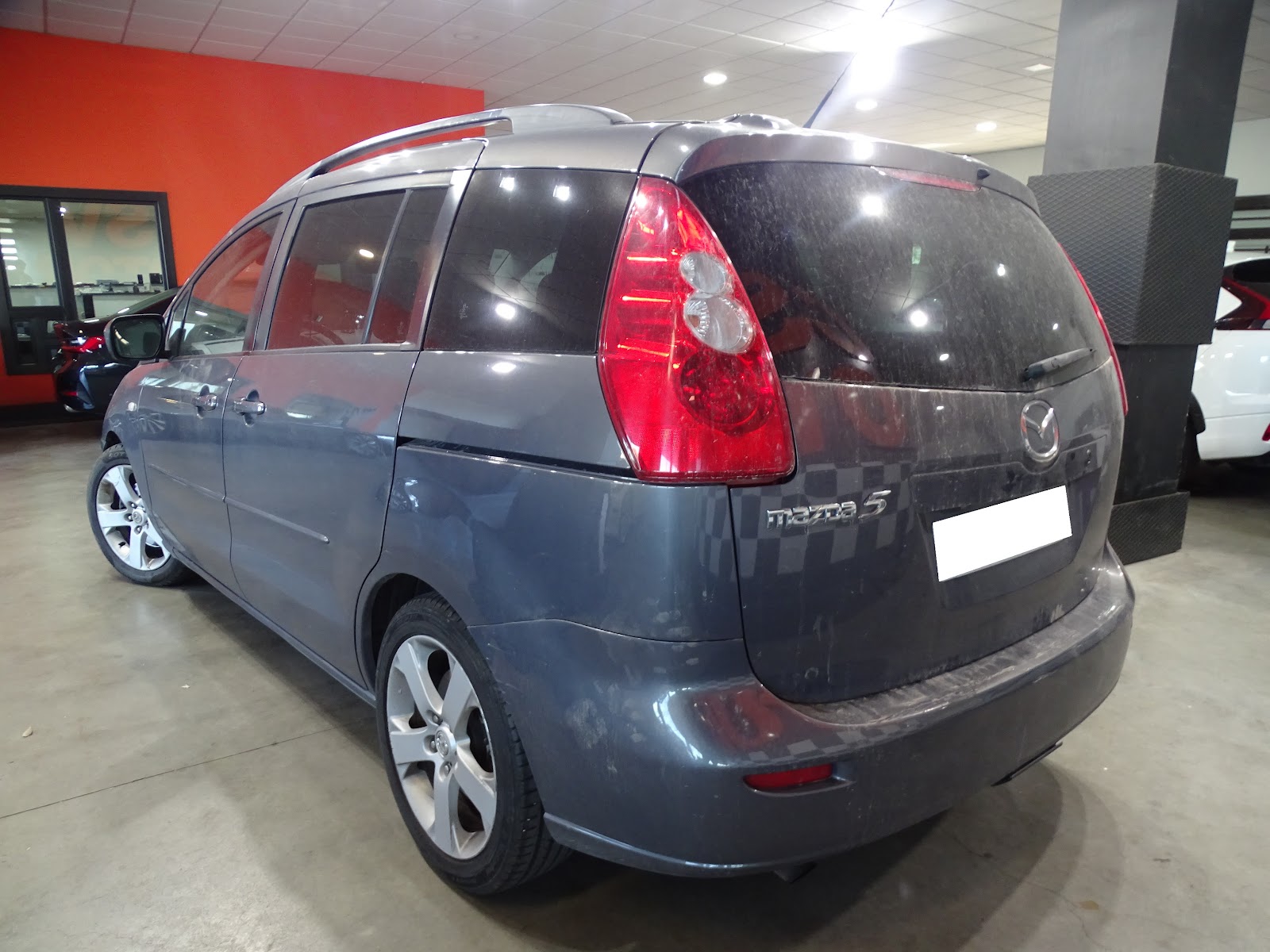 Foto 4 de MAZDA 5 2023 en venta en CSV Motor VALDEFUENTES