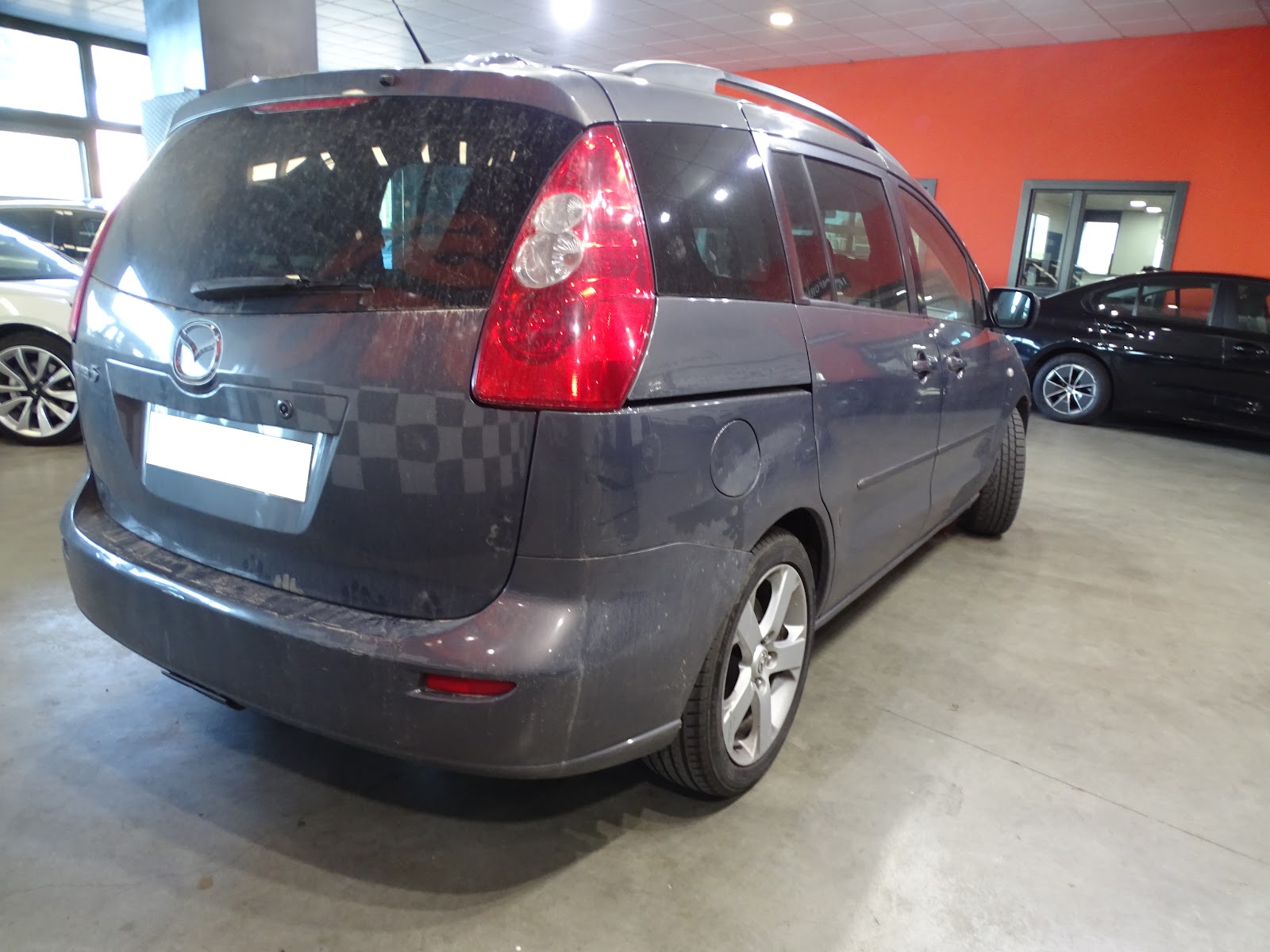 Foto 5 de MAZDA 5 2023 en venta en CSV Motor VALDEFUENTES