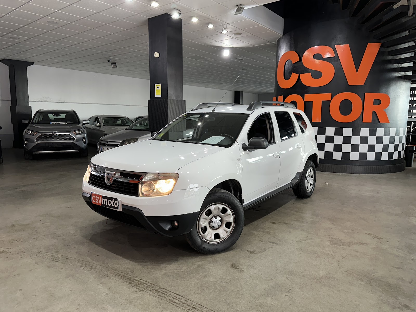Foto 2 de DACIA DUSTER 2010 en venta en CSV Motor VALDEFUENTES