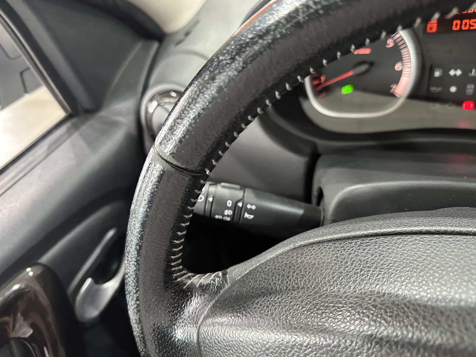 Foto 16 de DACIA DUSTER 2010 en venta en CSV Motor VALDEFUENTES