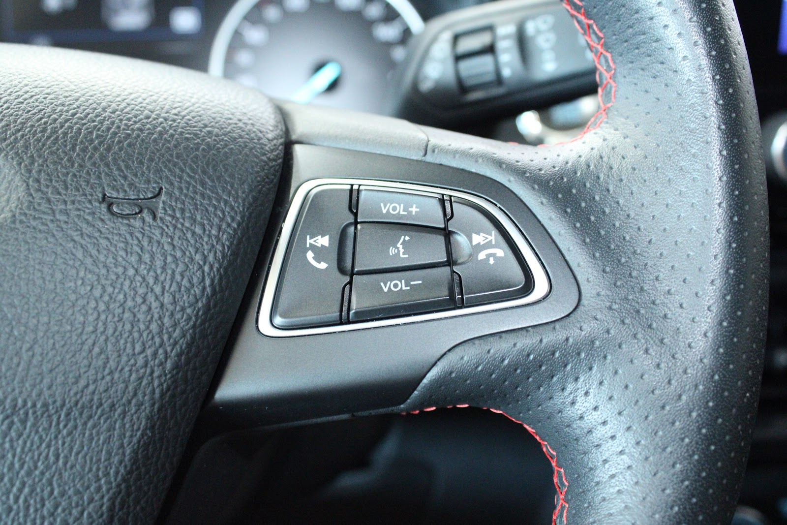 Foto 10 de FORD ECOSPORT 2021 en venta en CSV Motor VALDEFUENTES