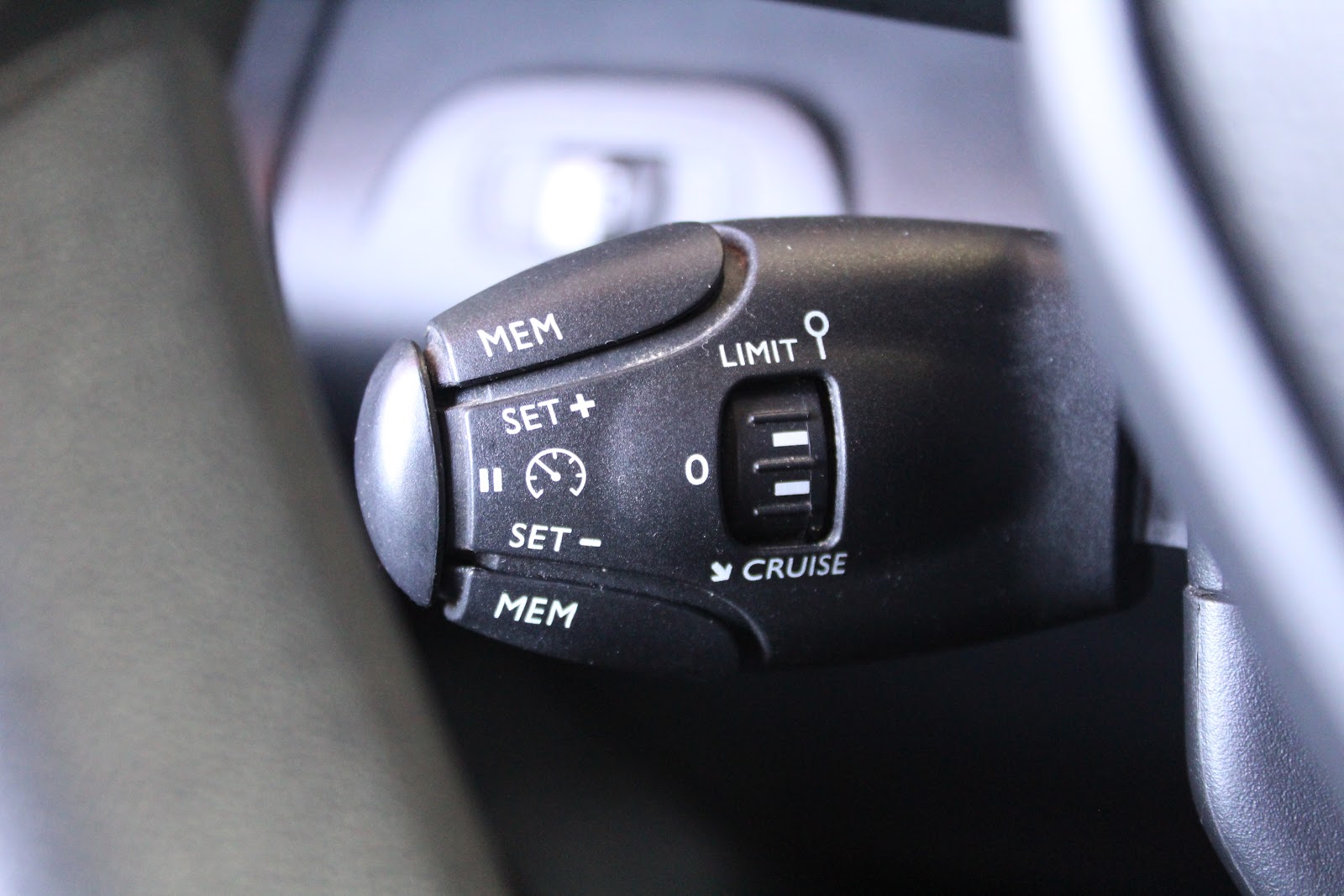 Foto 12 de PEUGEOT RIFTER 2020 en venta en CSV Motor VALDEFUENTES