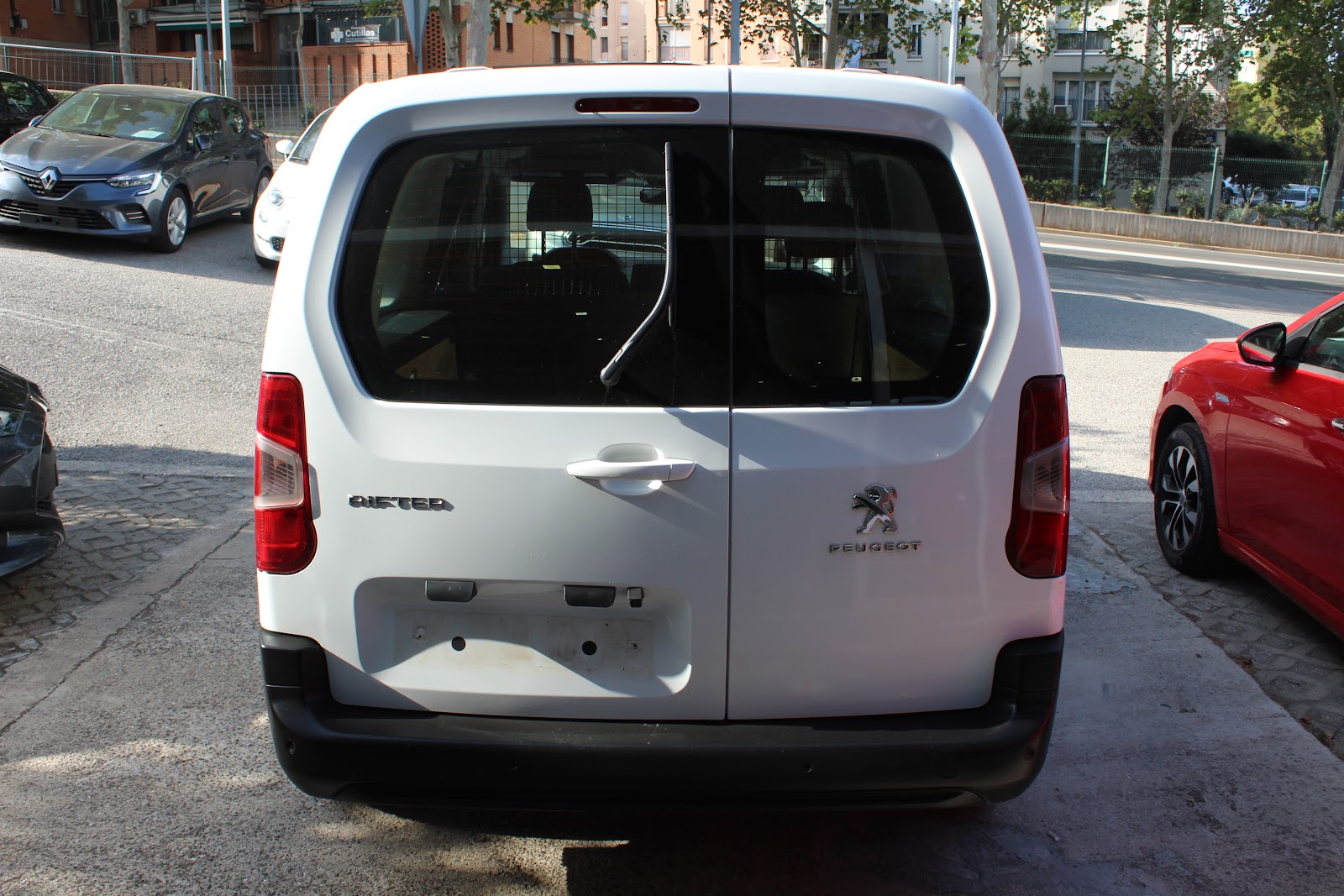Foto 5 de PEUGEOT RIFTER 2020 en venta en CSV Motor VALDEFUENTES