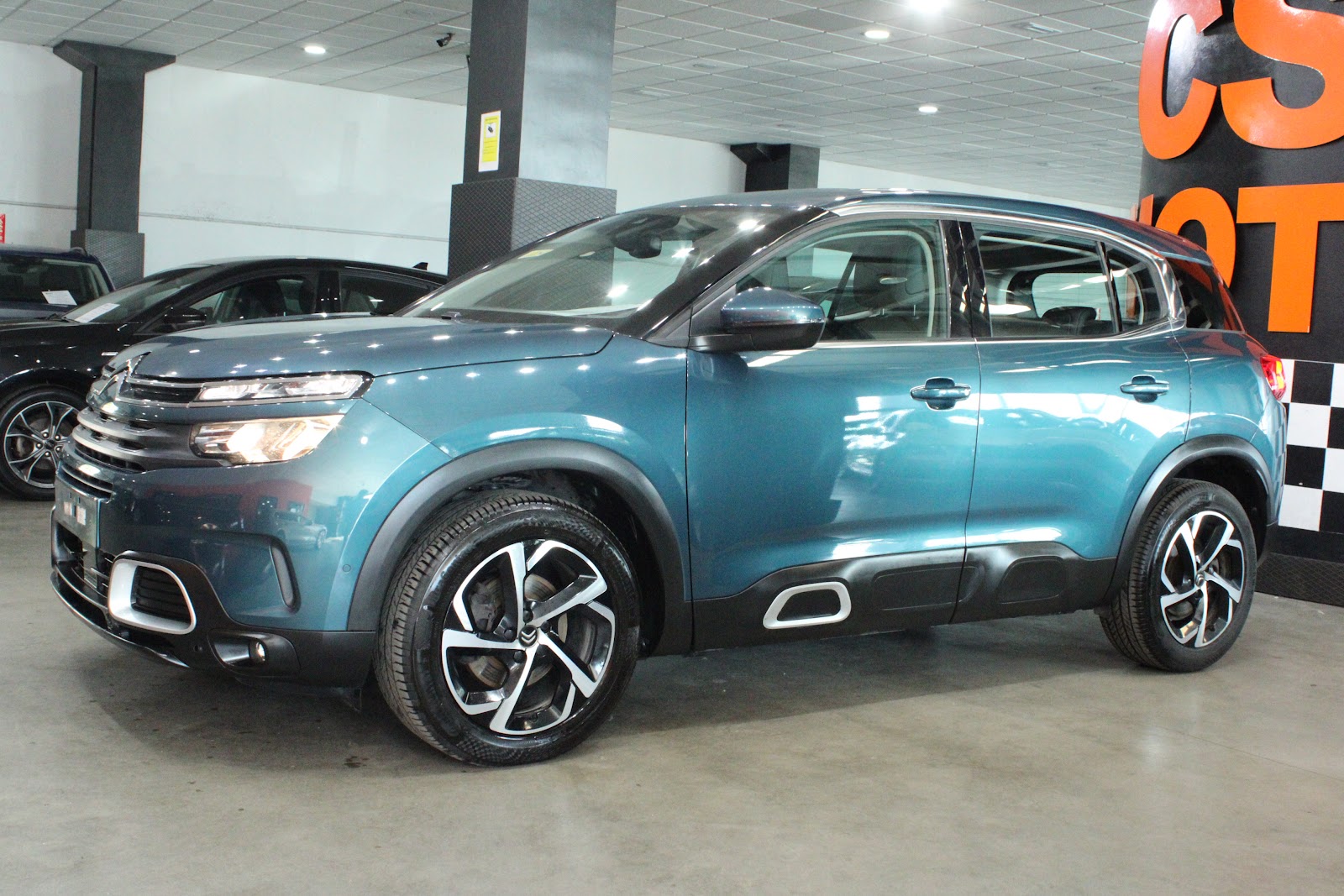 Foto 2 de CITROËN C5 AIRCROSS 2020 en venta en CSV Motor VALDEFUENTES