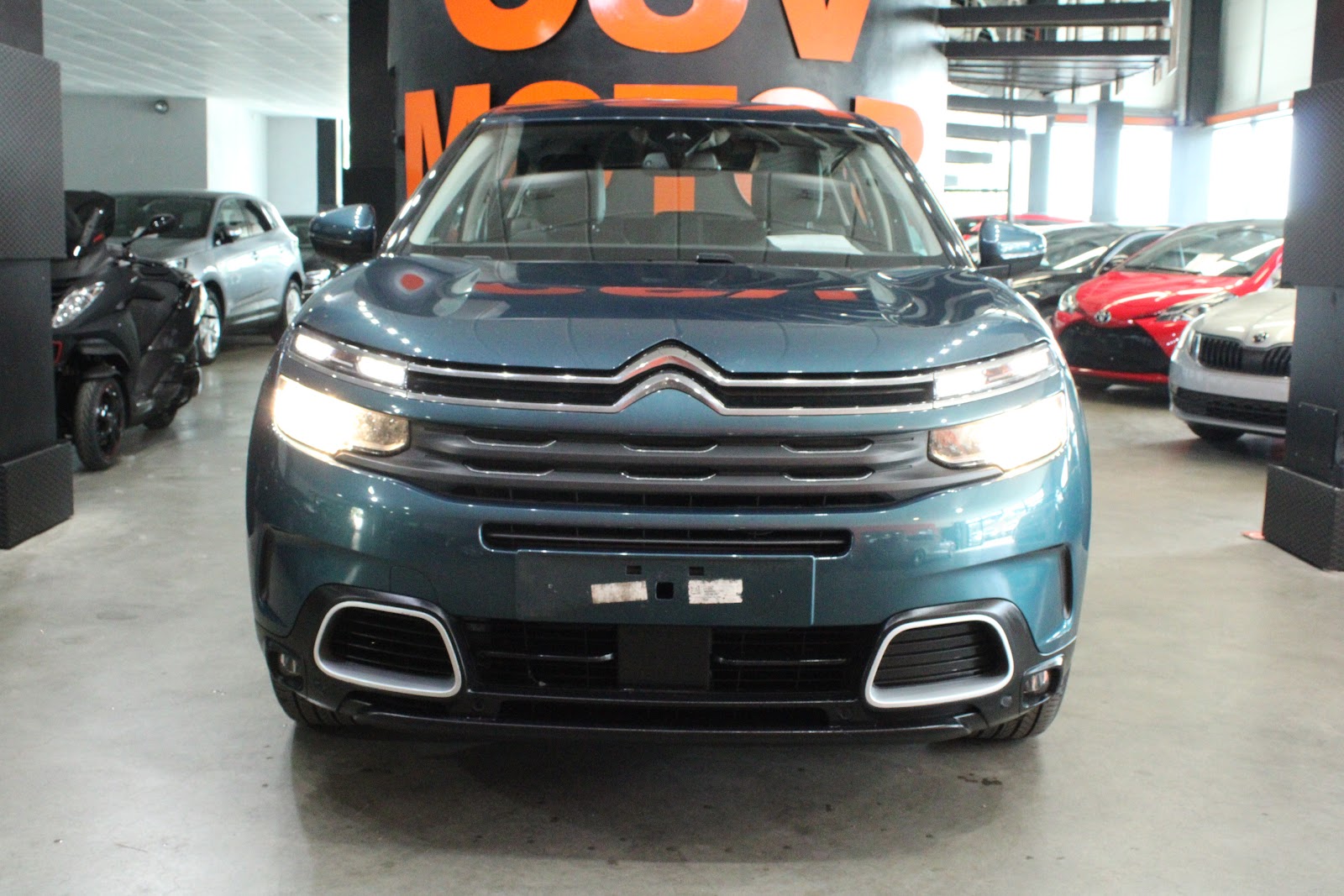 Foto 3 de CITROËN C5 AIRCROSS 2020 en venta en CSV Motor VALDEFUENTES