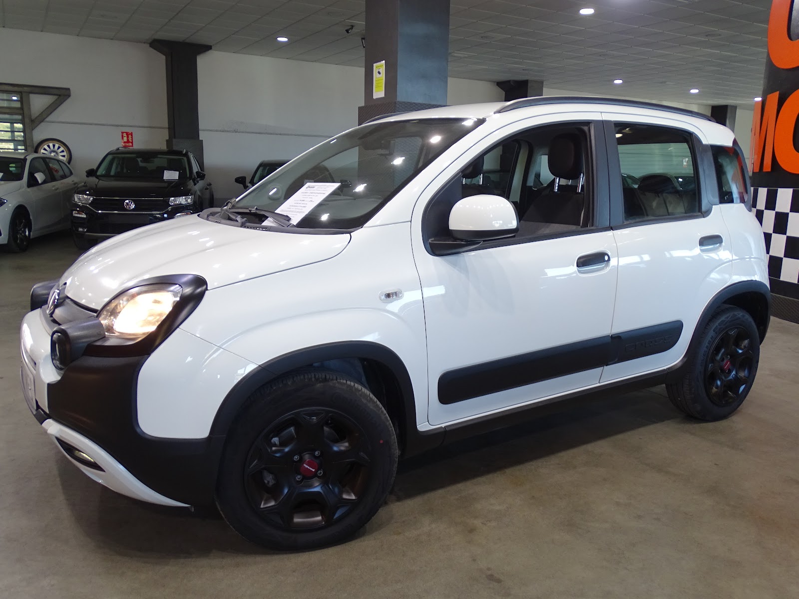 Foto 2 de FIAT PANDA 2023 en venta en CSV Motor