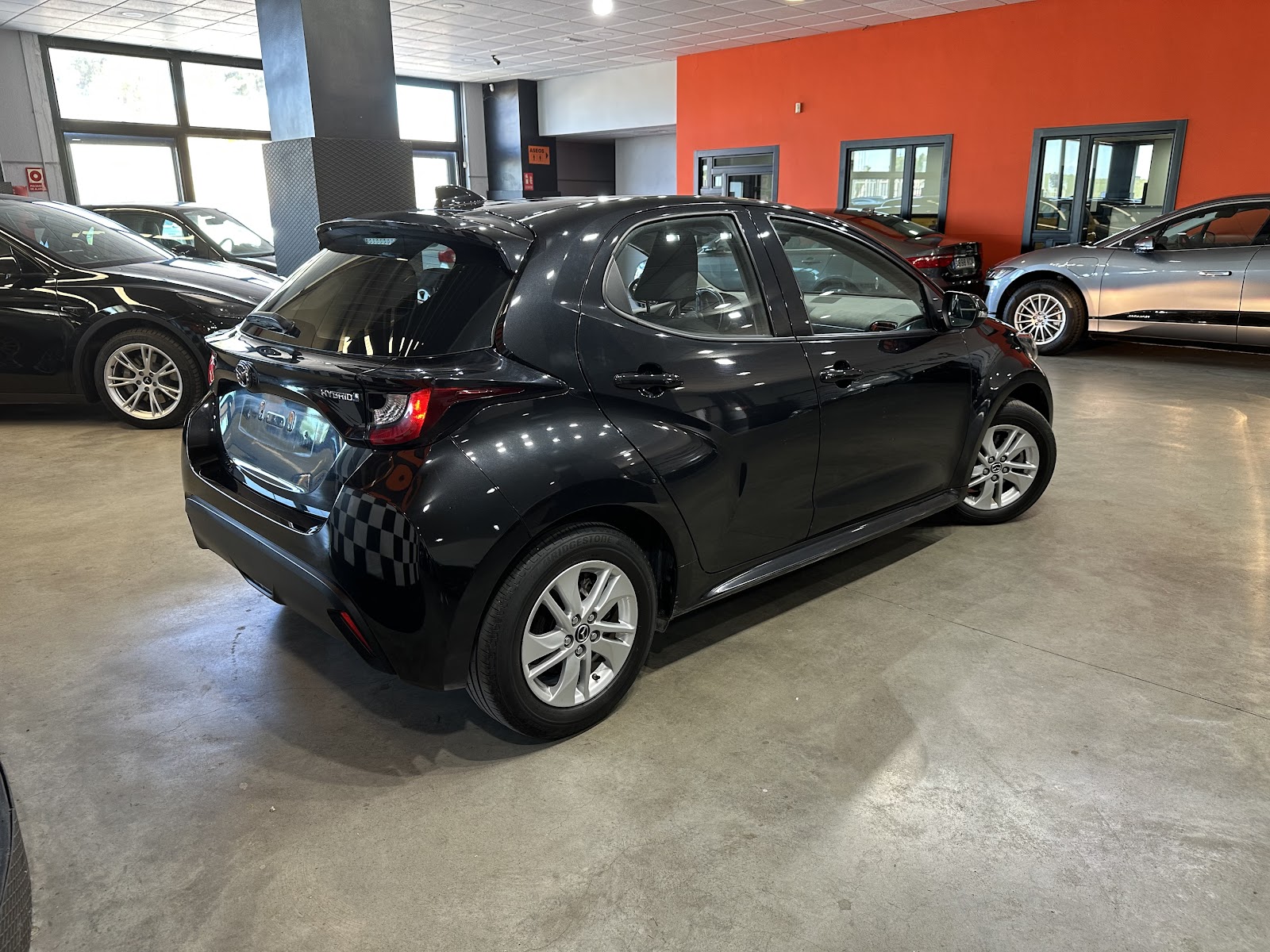 Foto 6 de MAZDA 2 2023 en venta en CSV Motor VALDEFUENTES